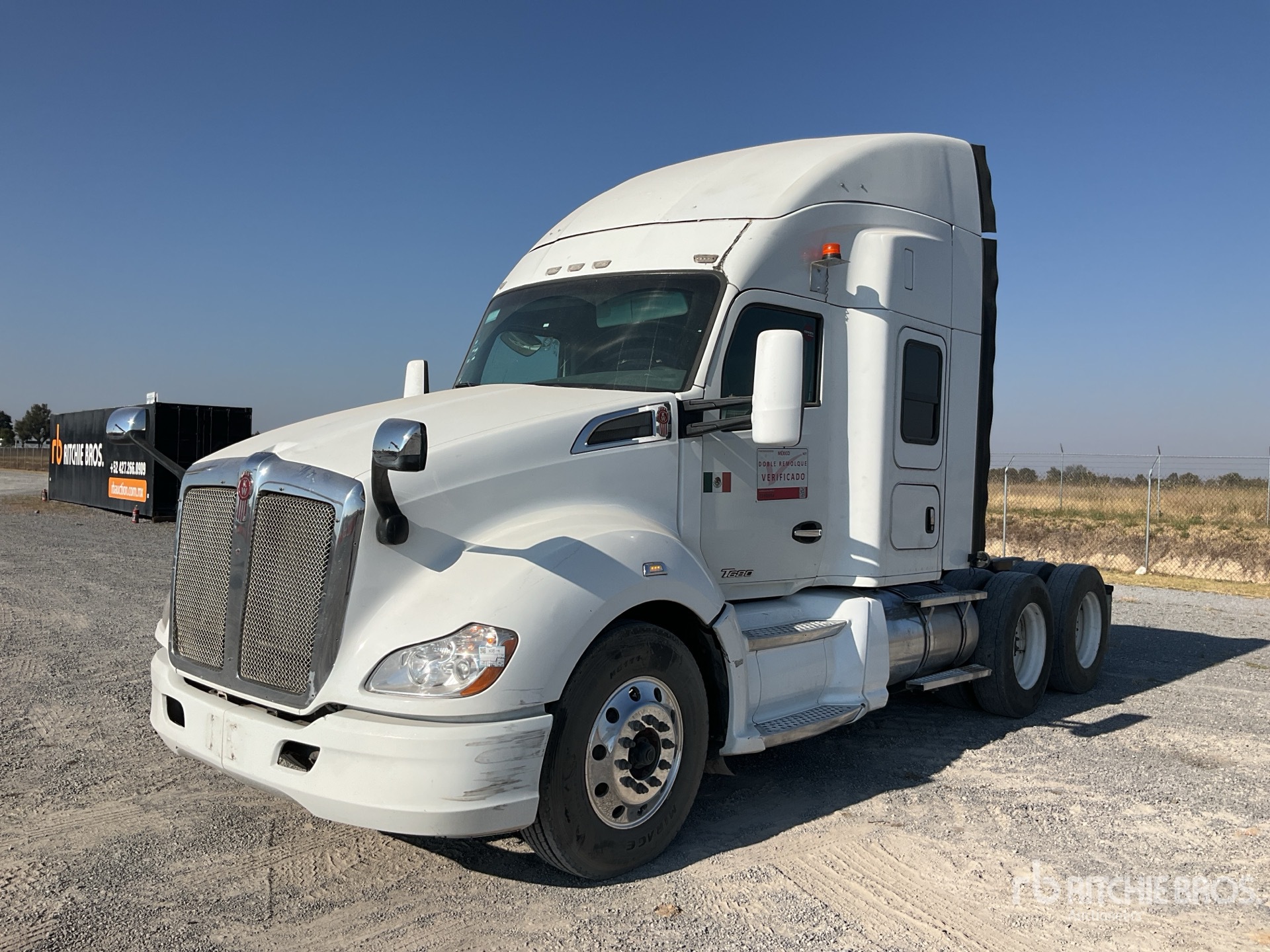 General Appearance with Imagen: esquina delantera izquierda