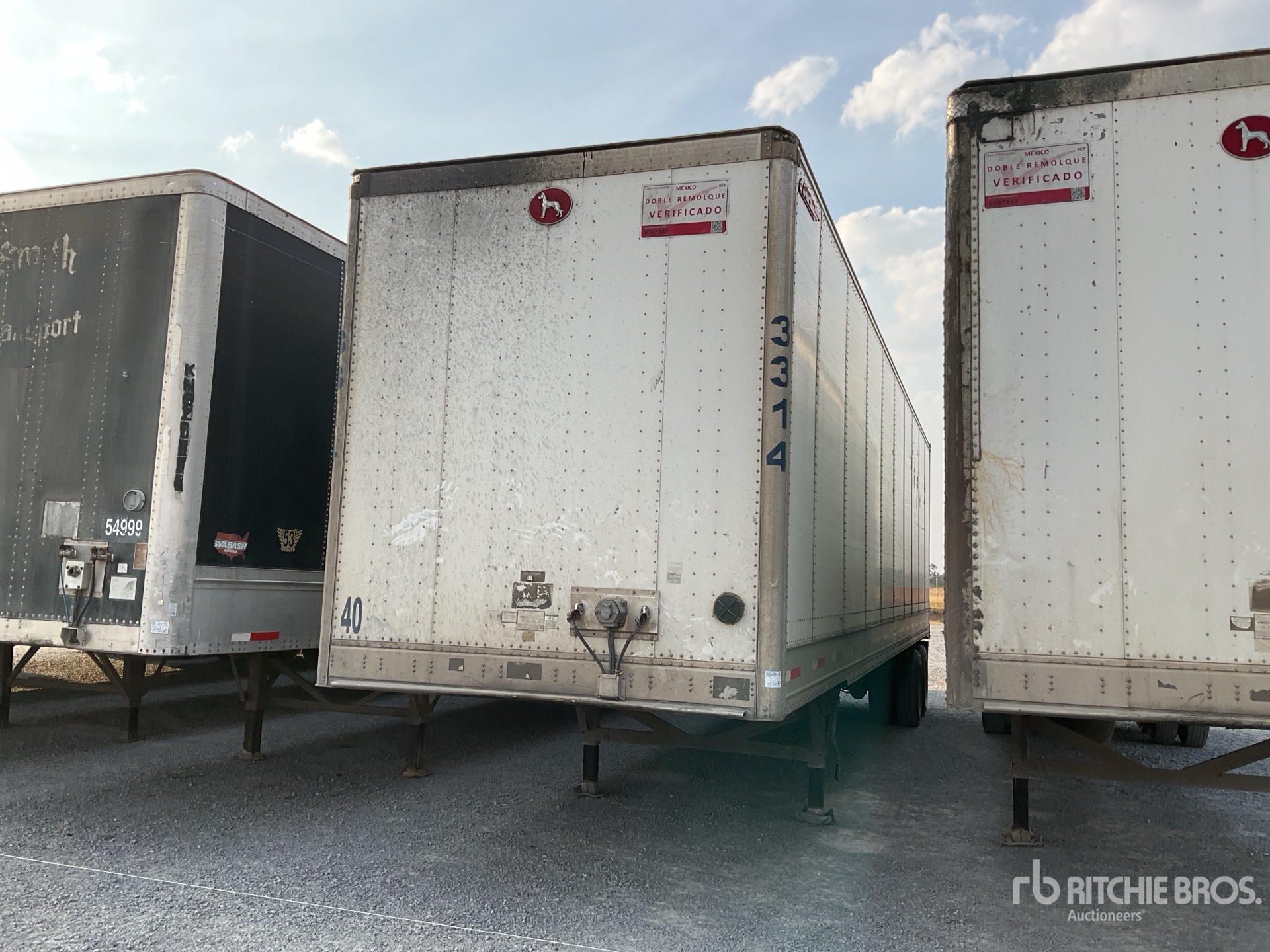 General Appearance with Featured Photo