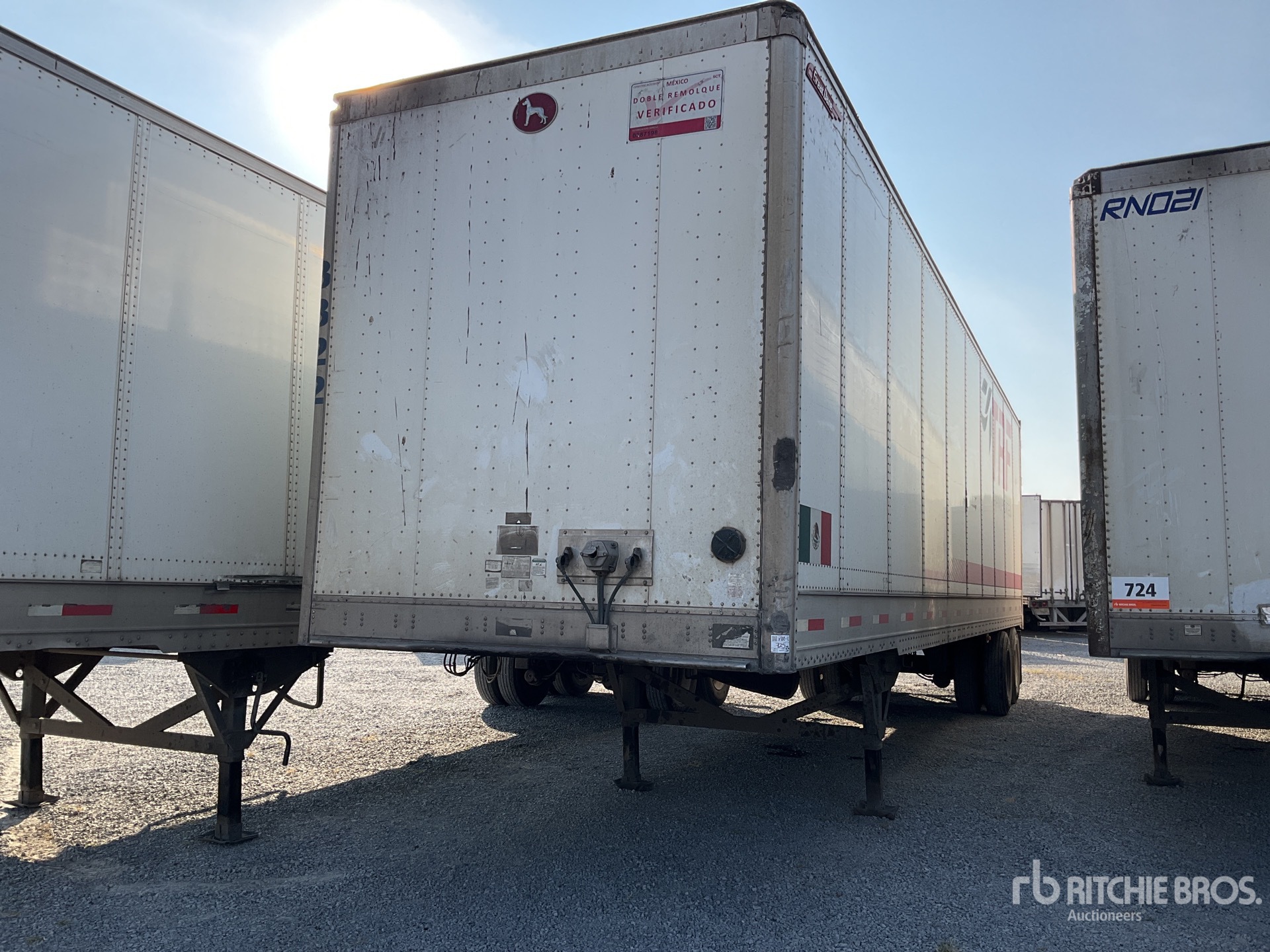 General Appearance with Featured Photo