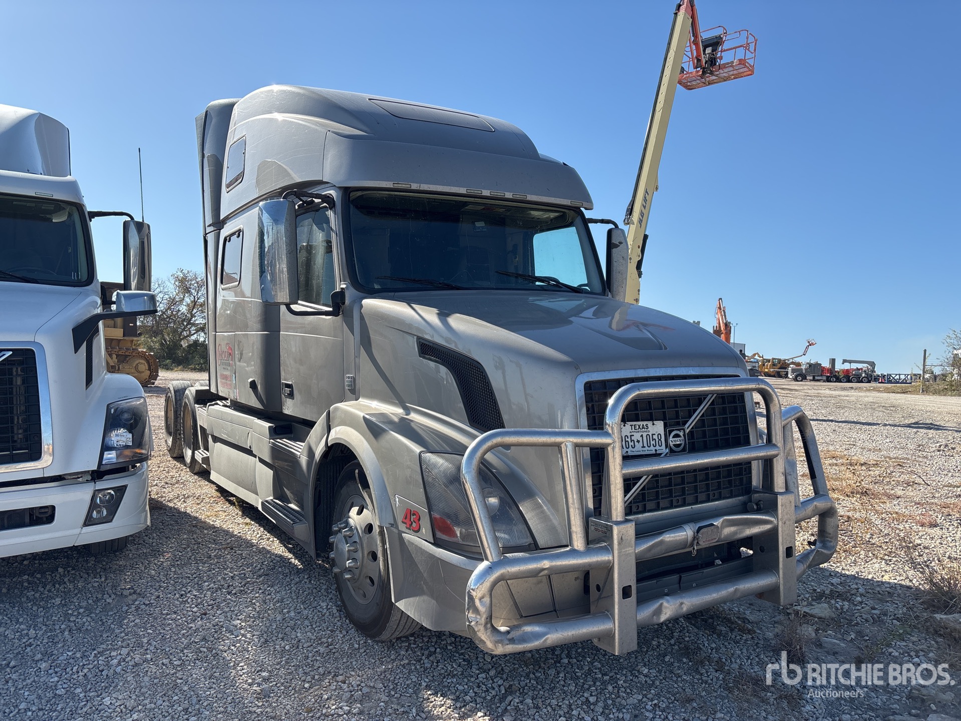 General Appearance with Image, coin avant droit