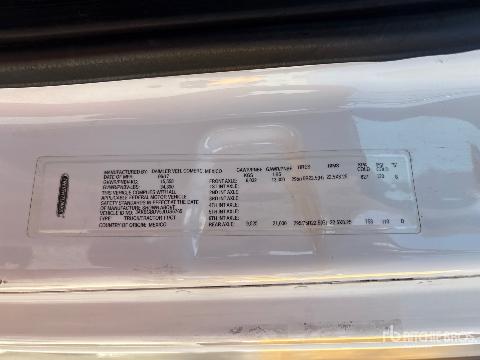 General Appearance with Serial Number / VIN