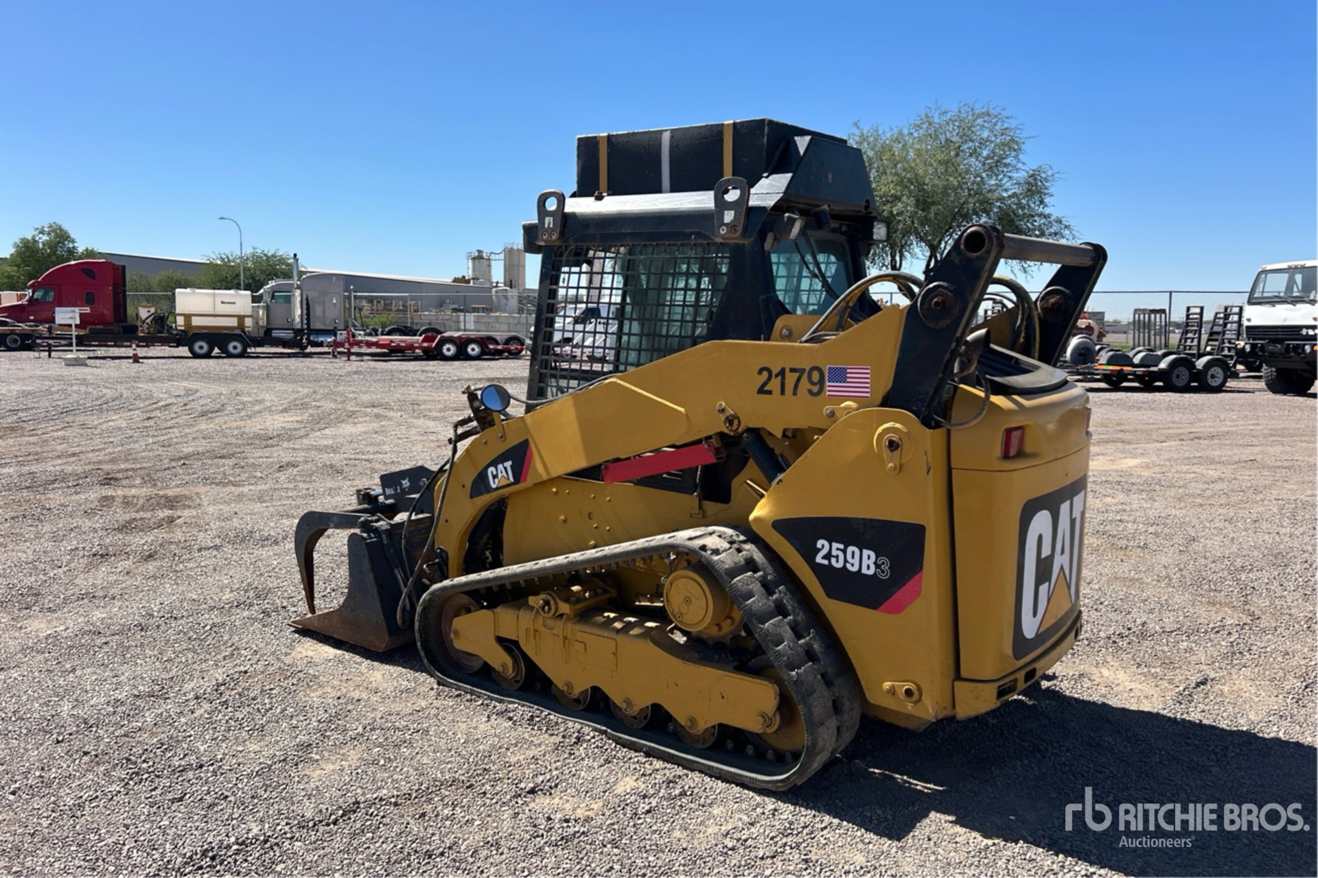 General Appearance with Picture, Left Rear Corner