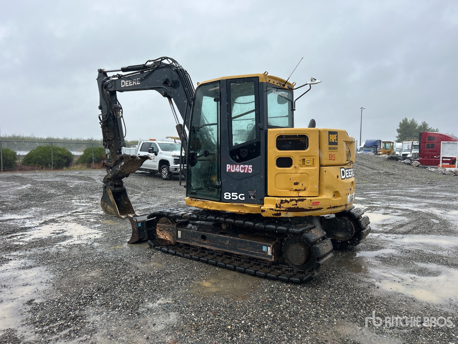 General Appearance with Picture, Left Rear Corner