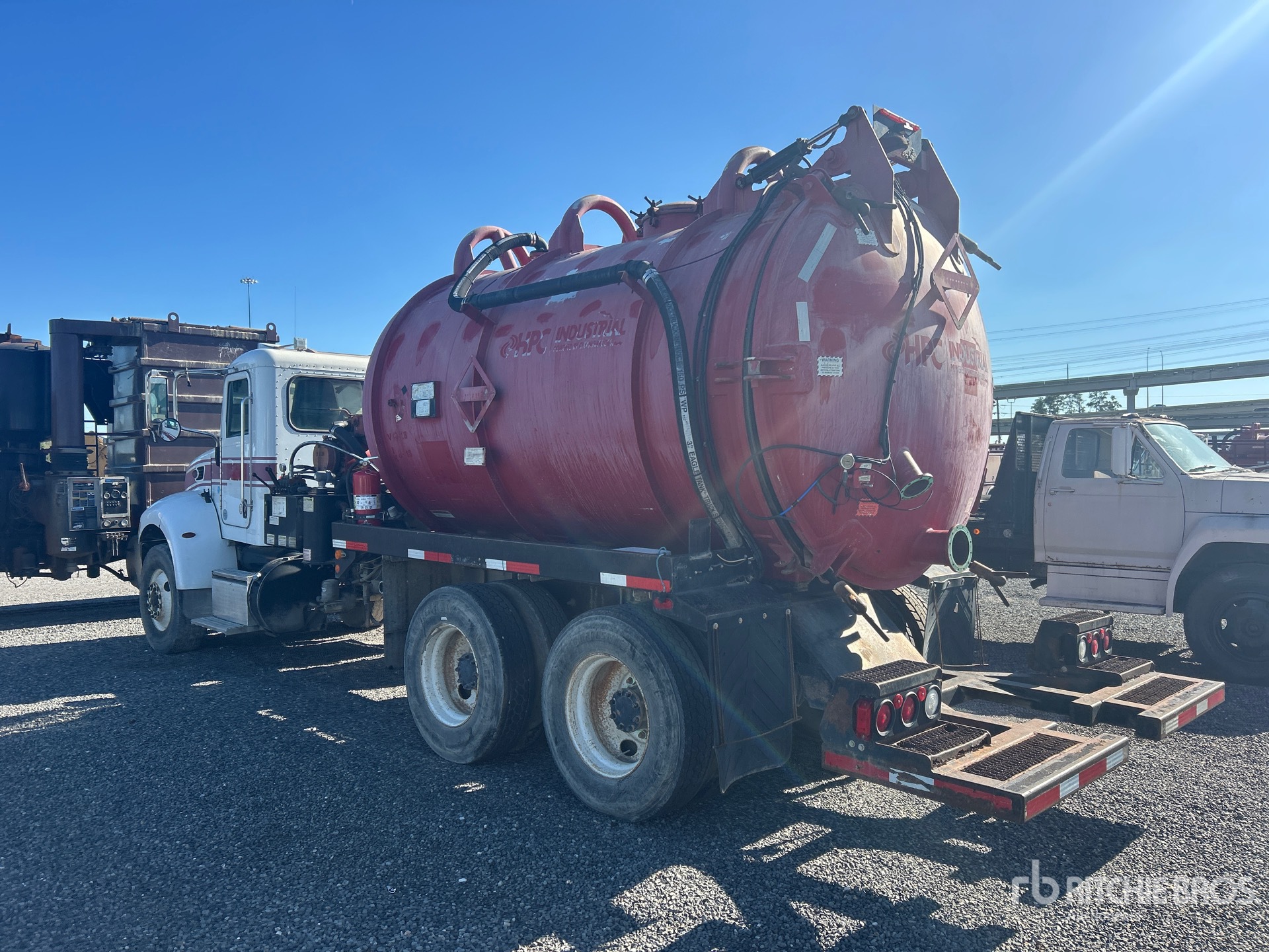 General Appearance with Imagen: esquina trasera izquierda