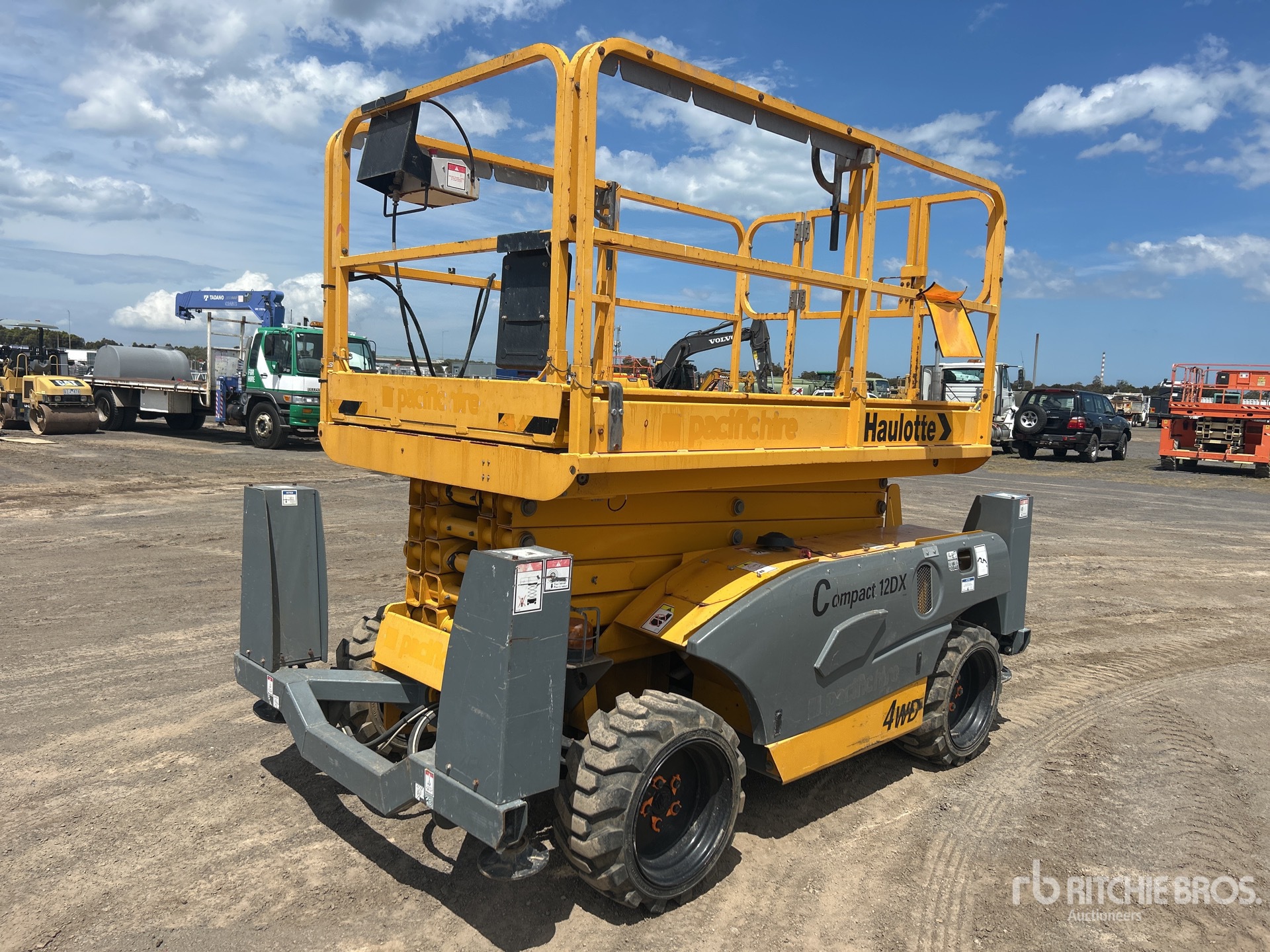 Aspect général with Image, coin avant gauche