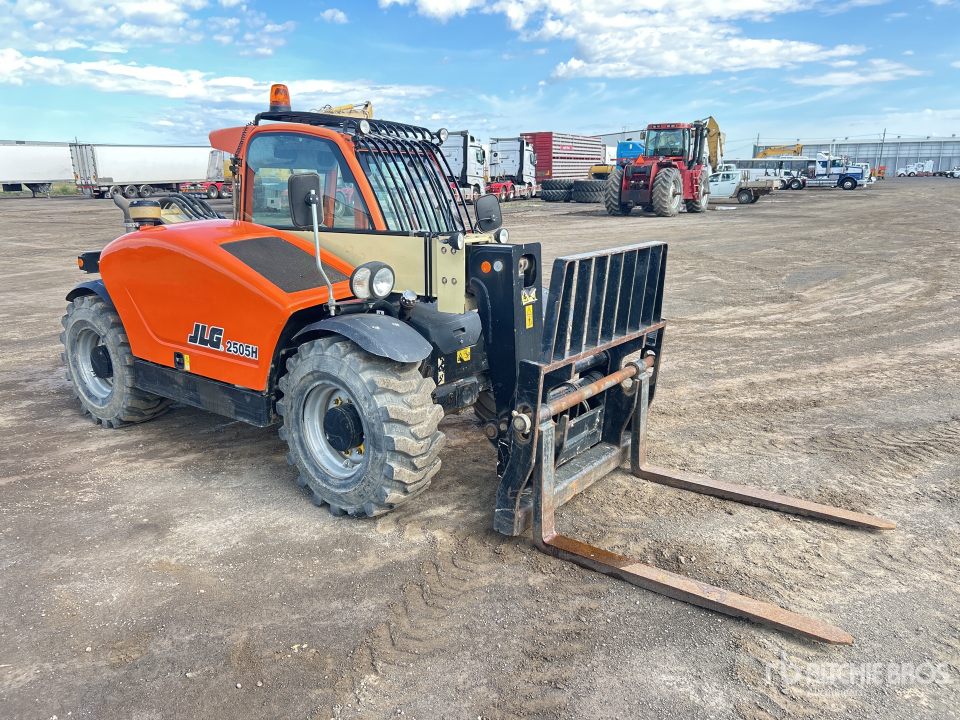 General Appearance with Picture, Right Front Corner