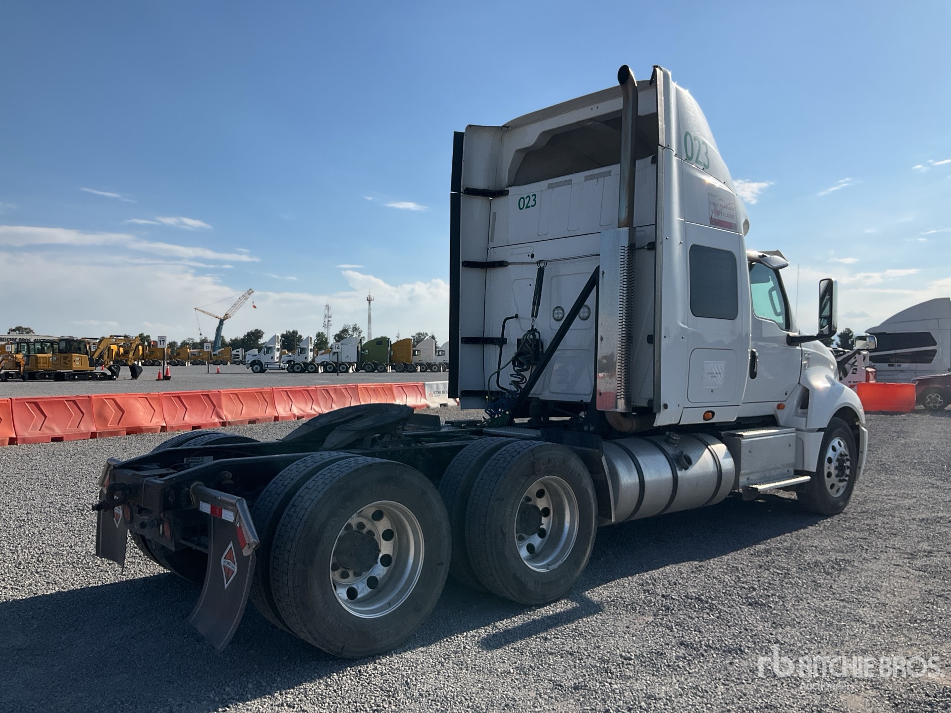 General Appearance with Zdjęcie, prawy dolny róg