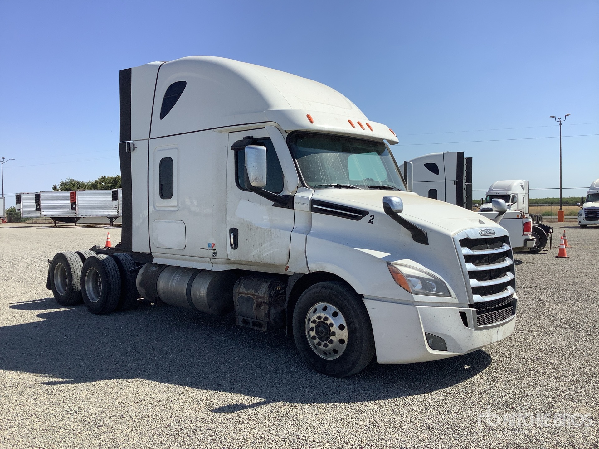 General Appearance with Imagen: esquina delantera derecha