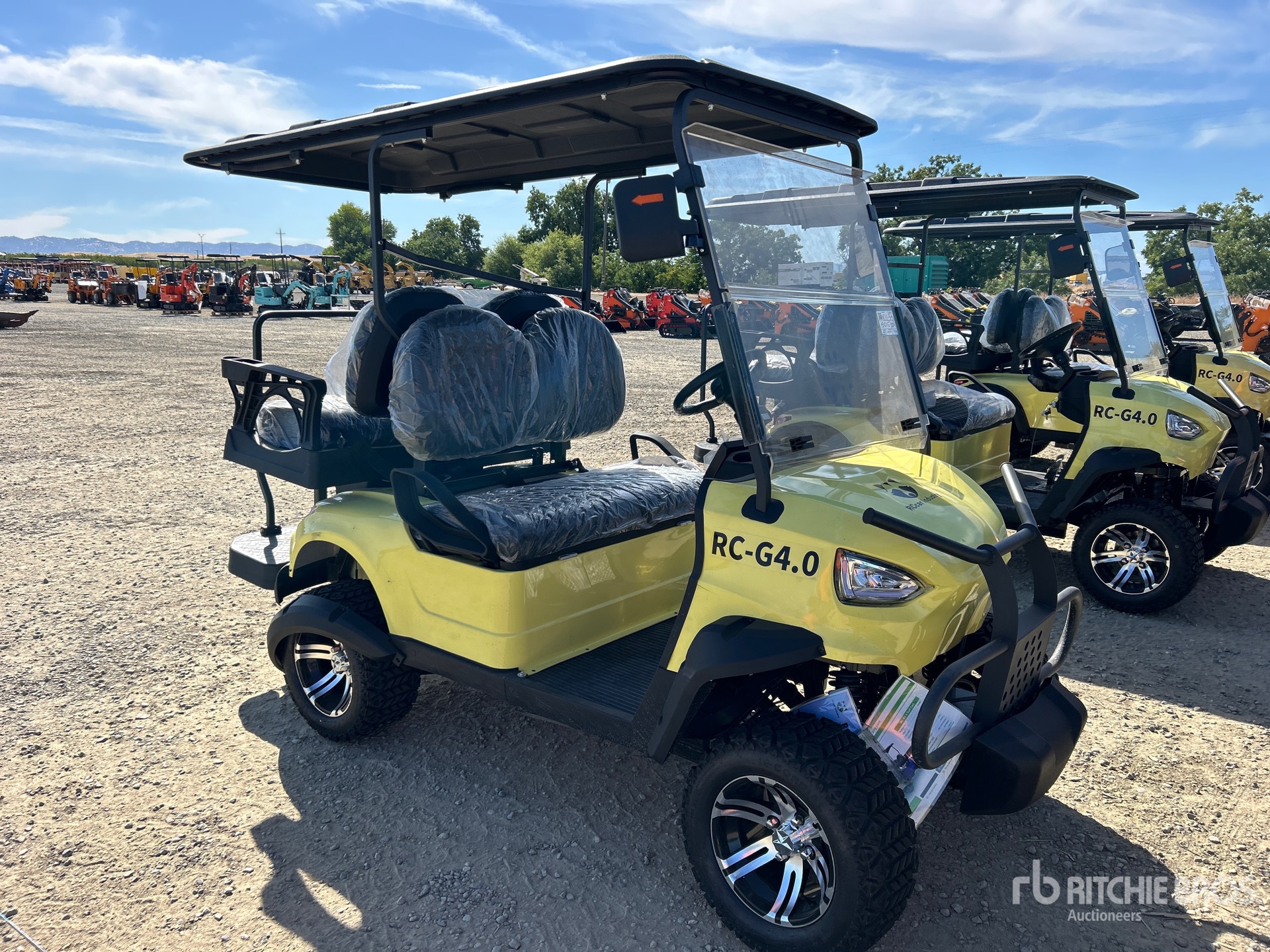 General Appearance with Foto, angolo anteriore destro