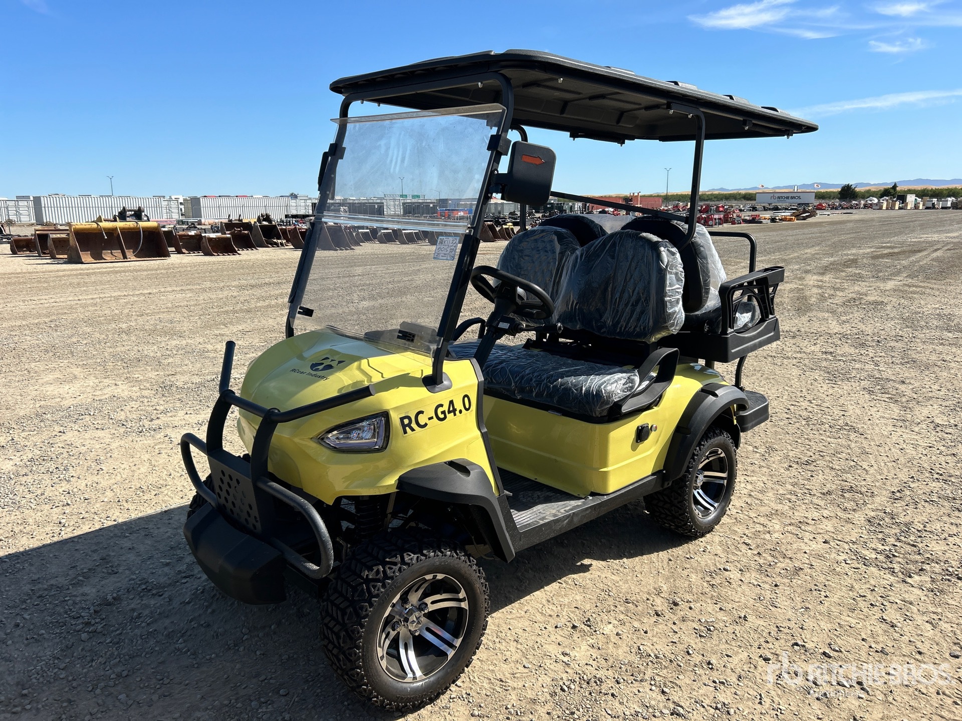 General Appearance with Foto, angolo anteriore sinistro