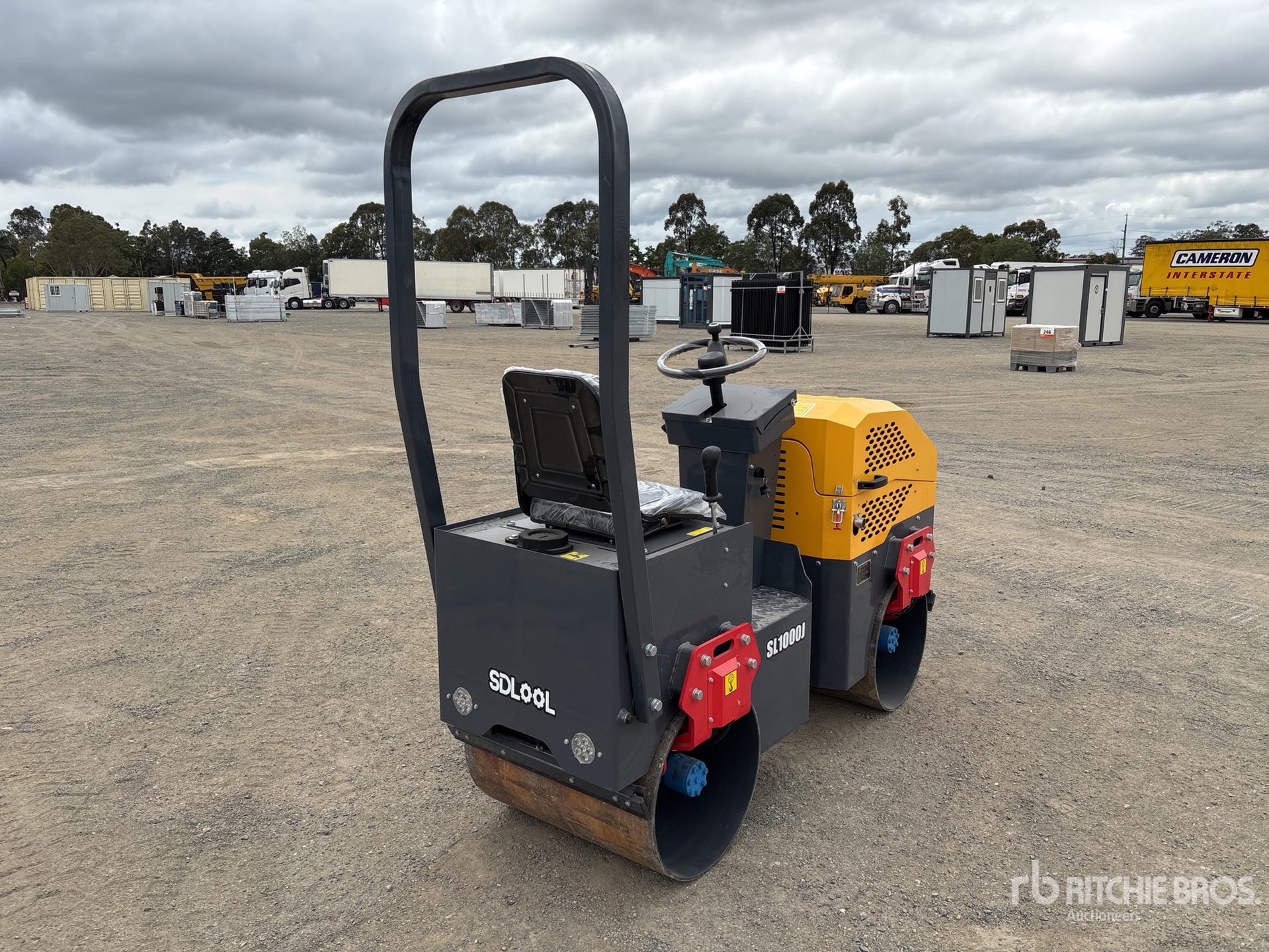 General Appearance with Picture, Right Rear Corner