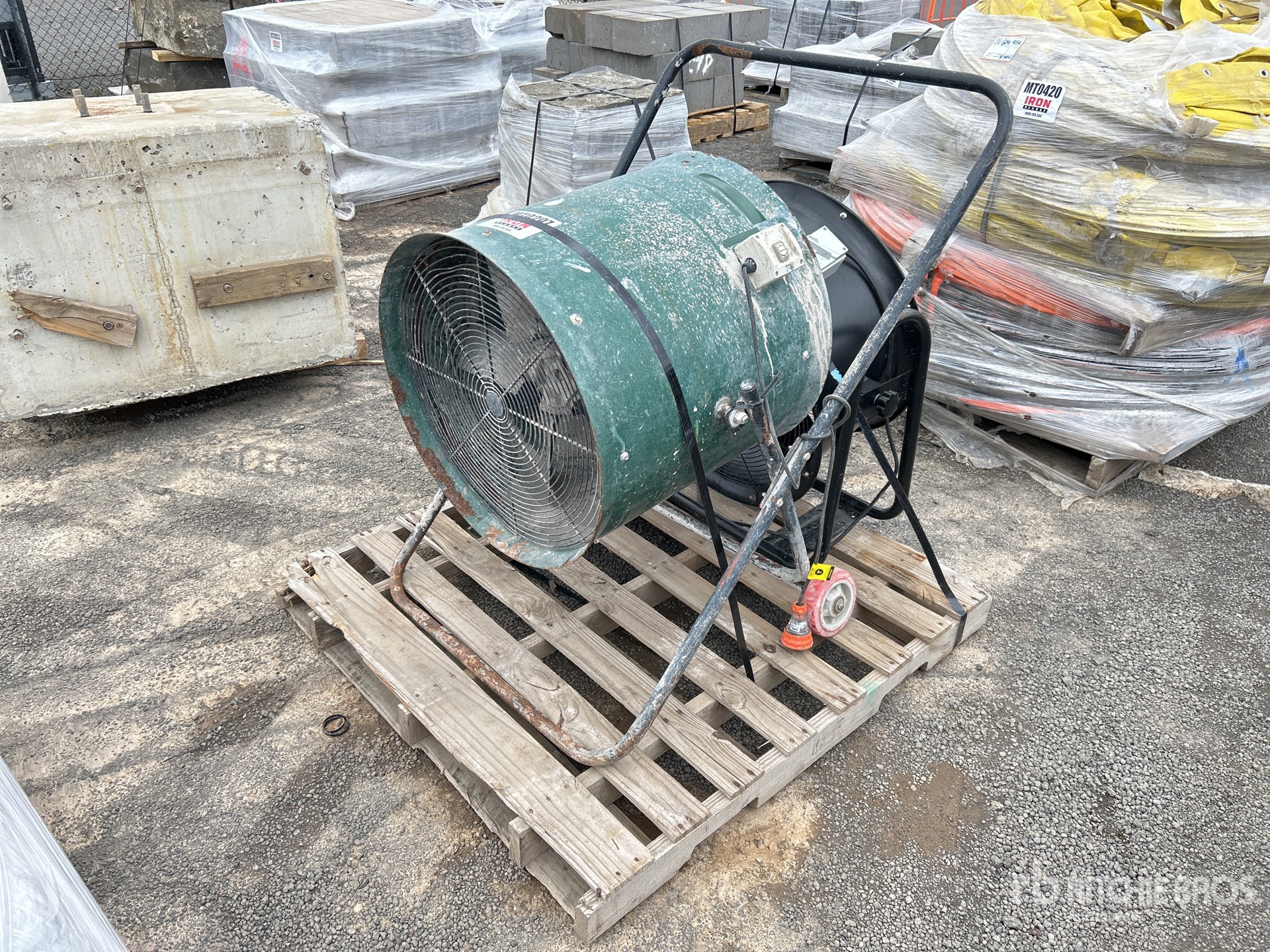 General Appearance with Picture, Left Front Corner