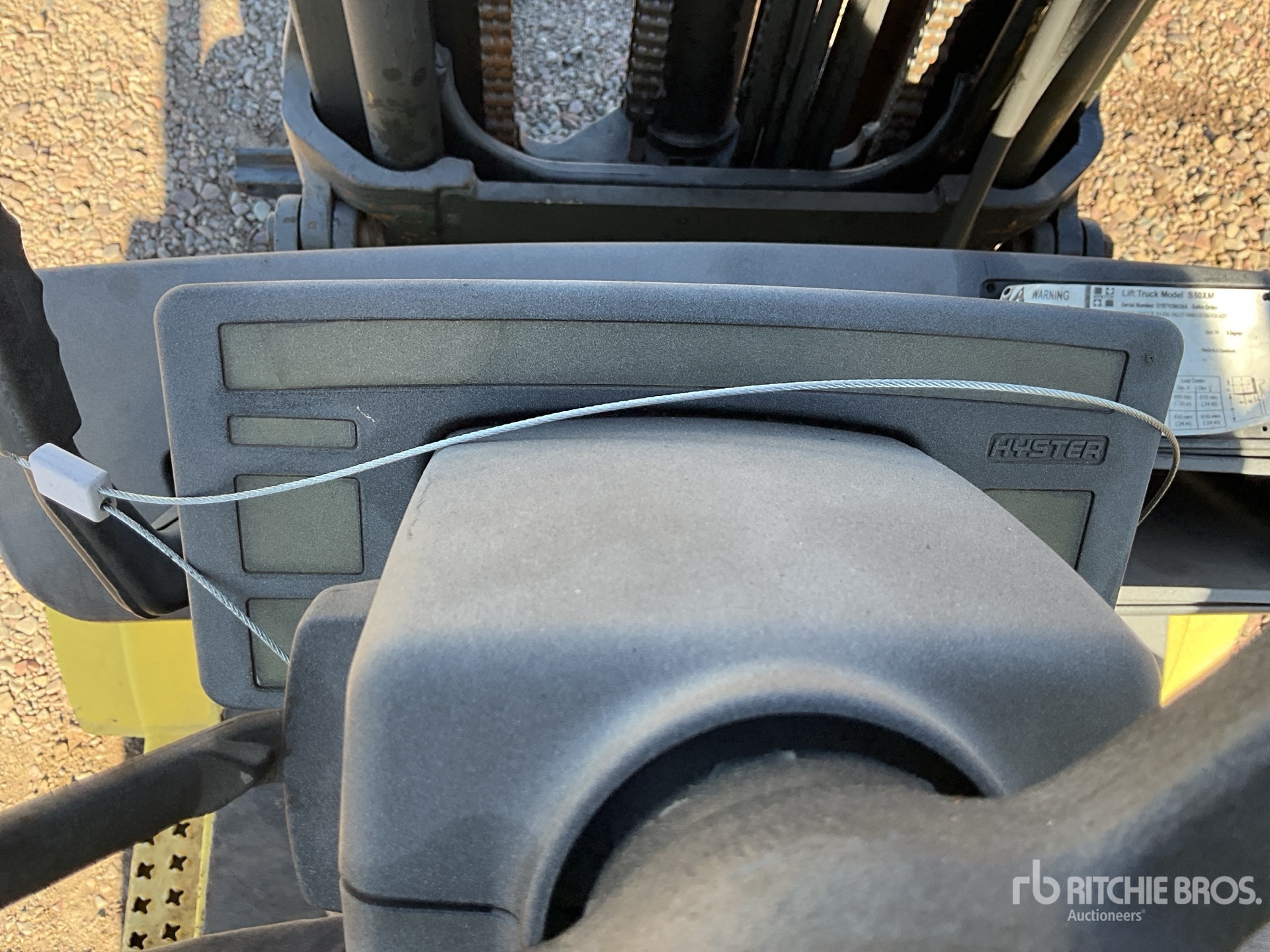 General Appearance with Hour Meter / Odometer