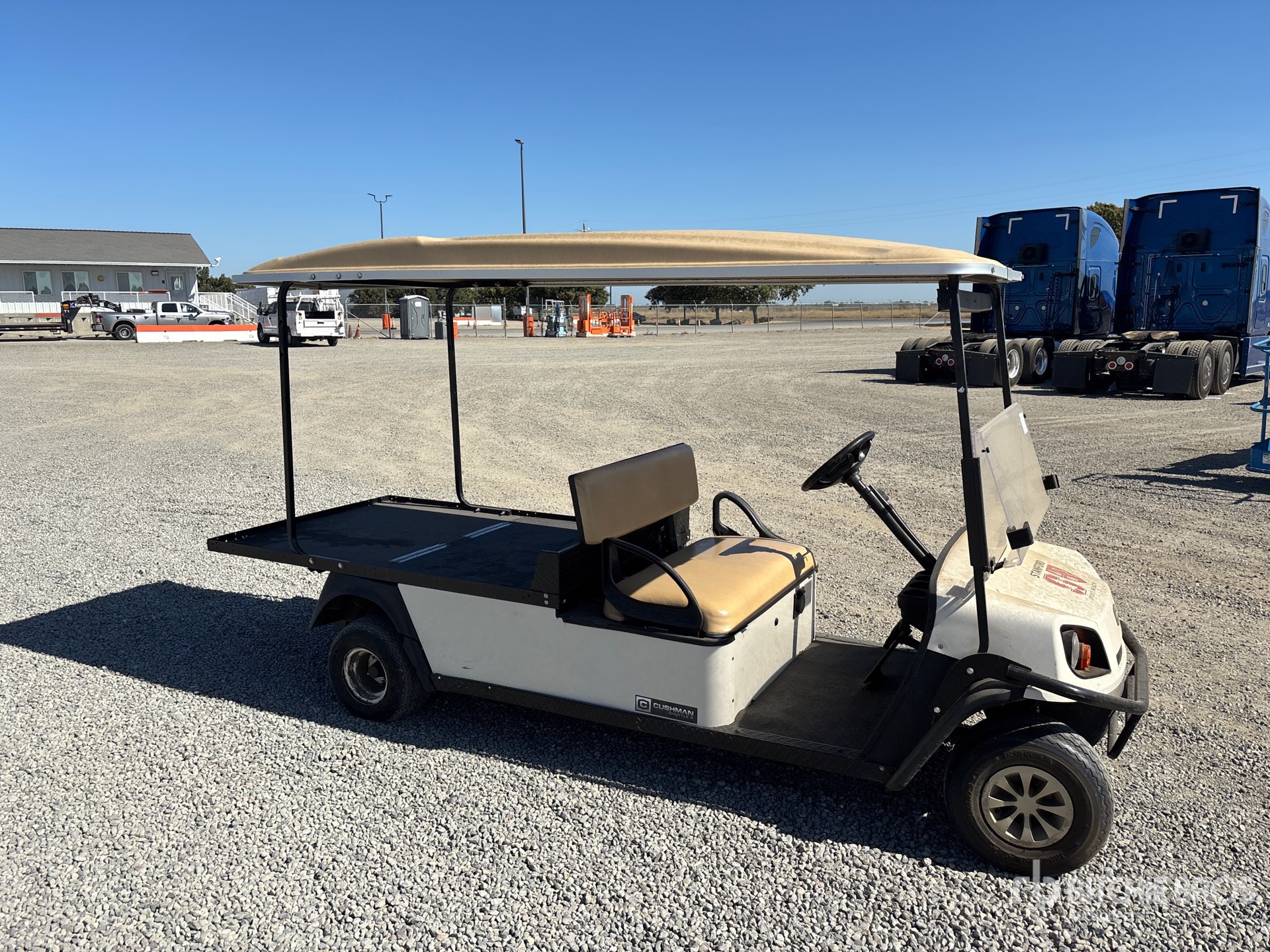 General Appearance with Foto, angolo anteriore destro