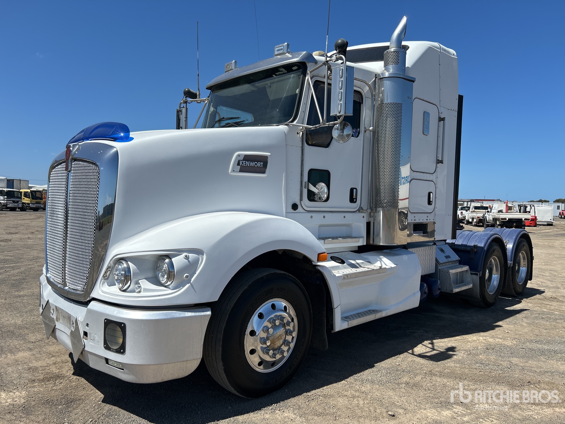 General Appearance with Picture, Right Front Corner