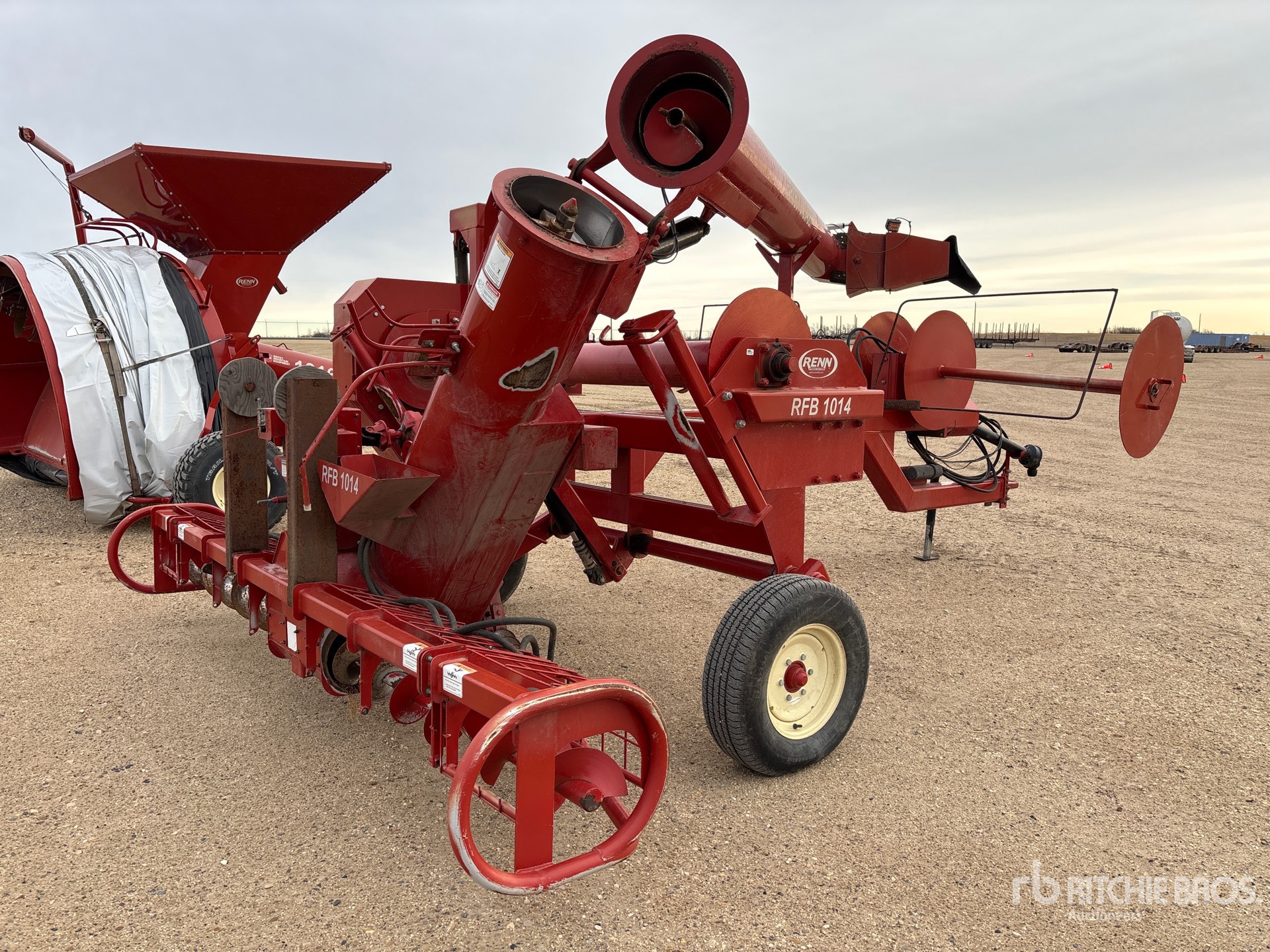 General Appearance with Bild, Ecke hinten rechts