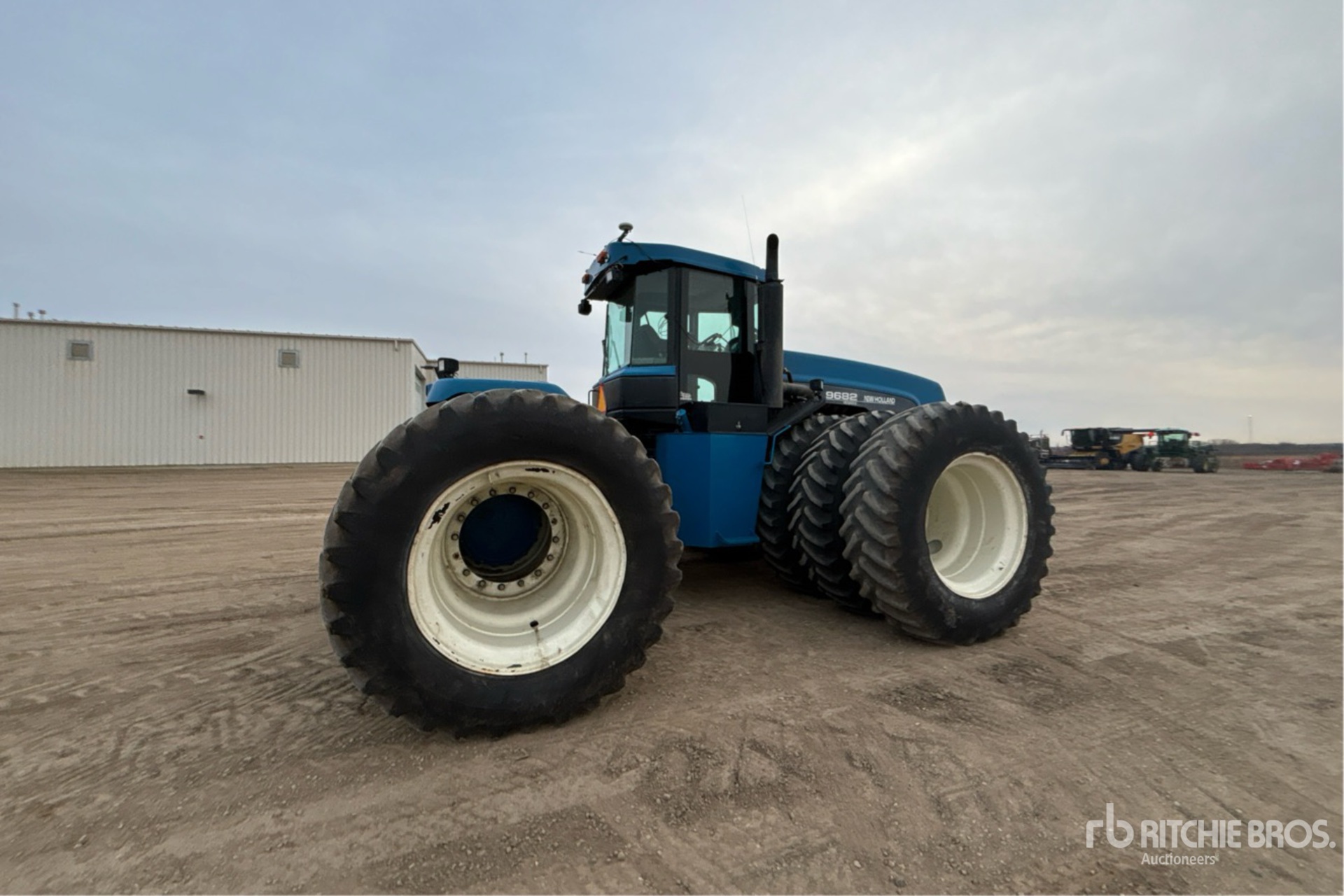 General Appearance with Imagen: esquina trasera derecha