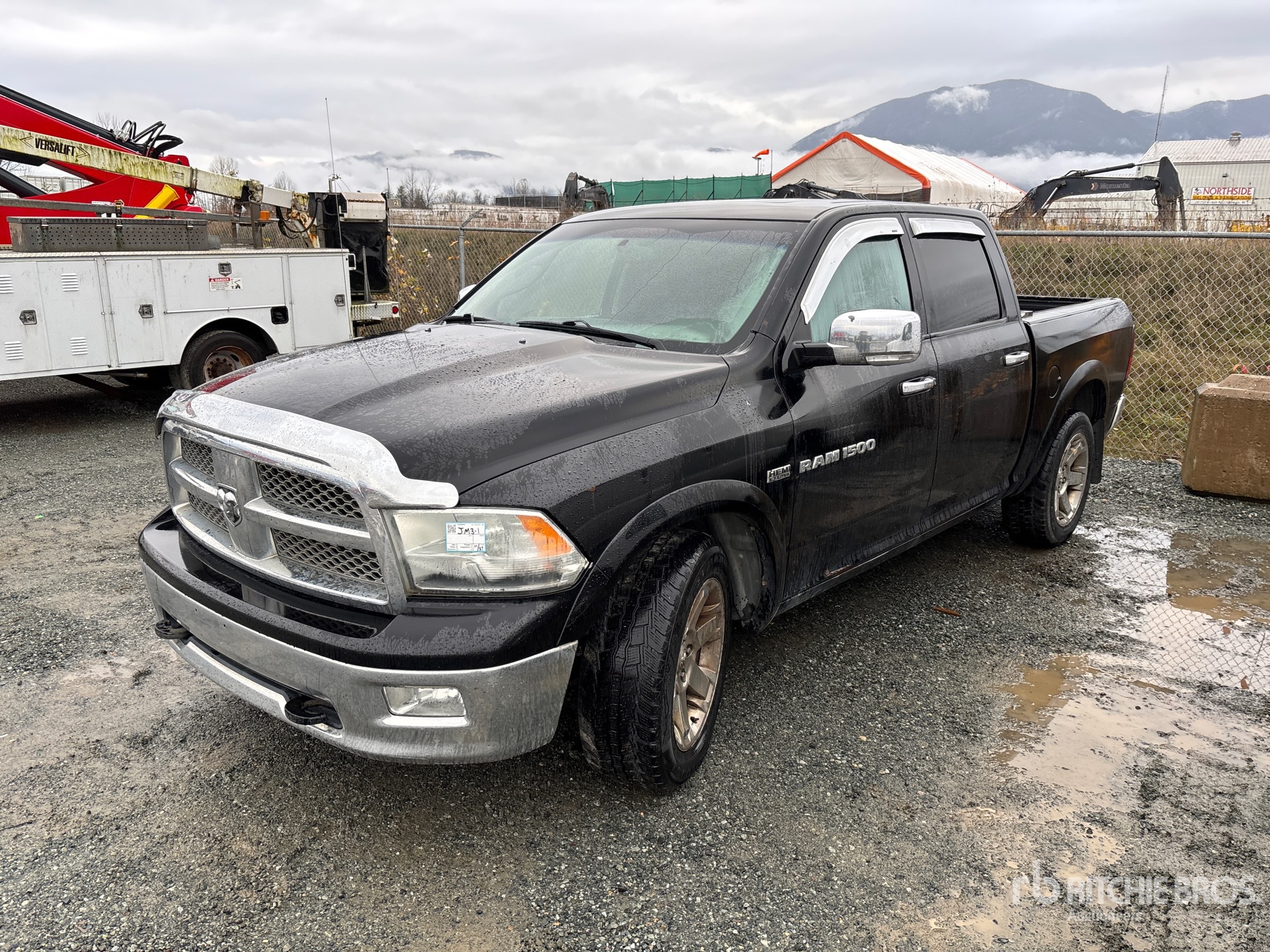 General Appearance with Picture, Left Front Corner