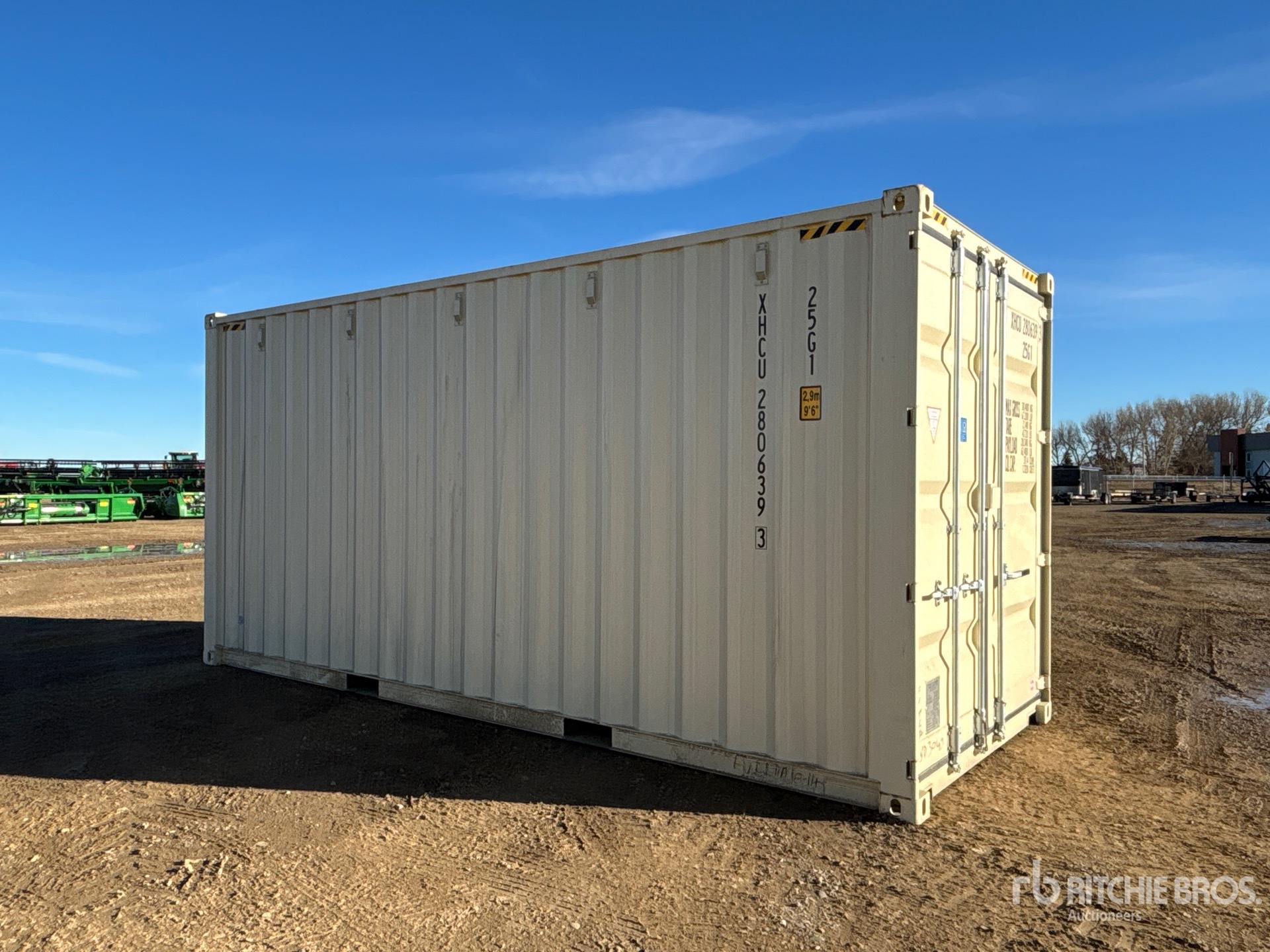 Aspect général with Image, coin avant droit