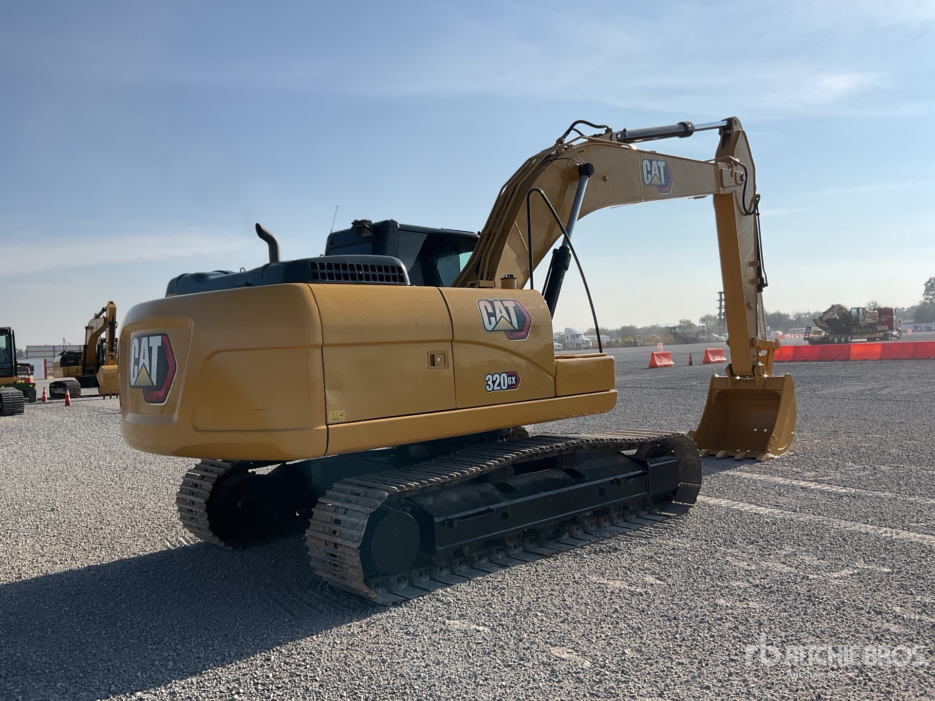 General Appearance with Imagen: esquina trasera derecha