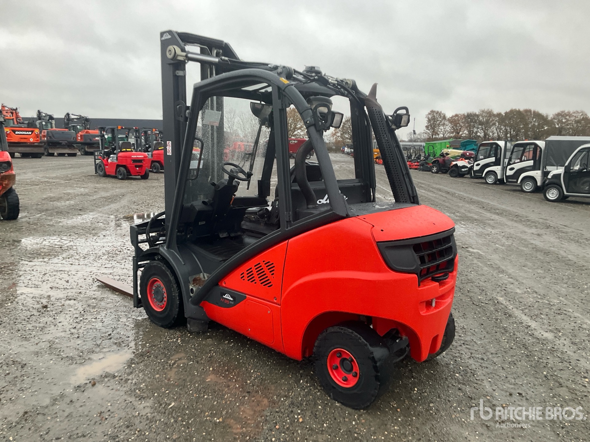 General Appearance with Picture, Left Rear Corner