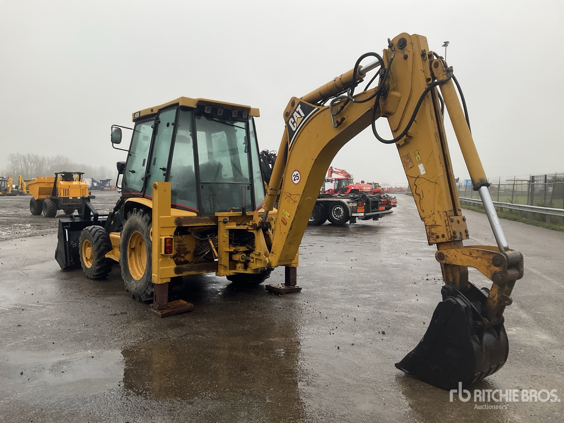 General Appearance with Picture, Left Rear Corner