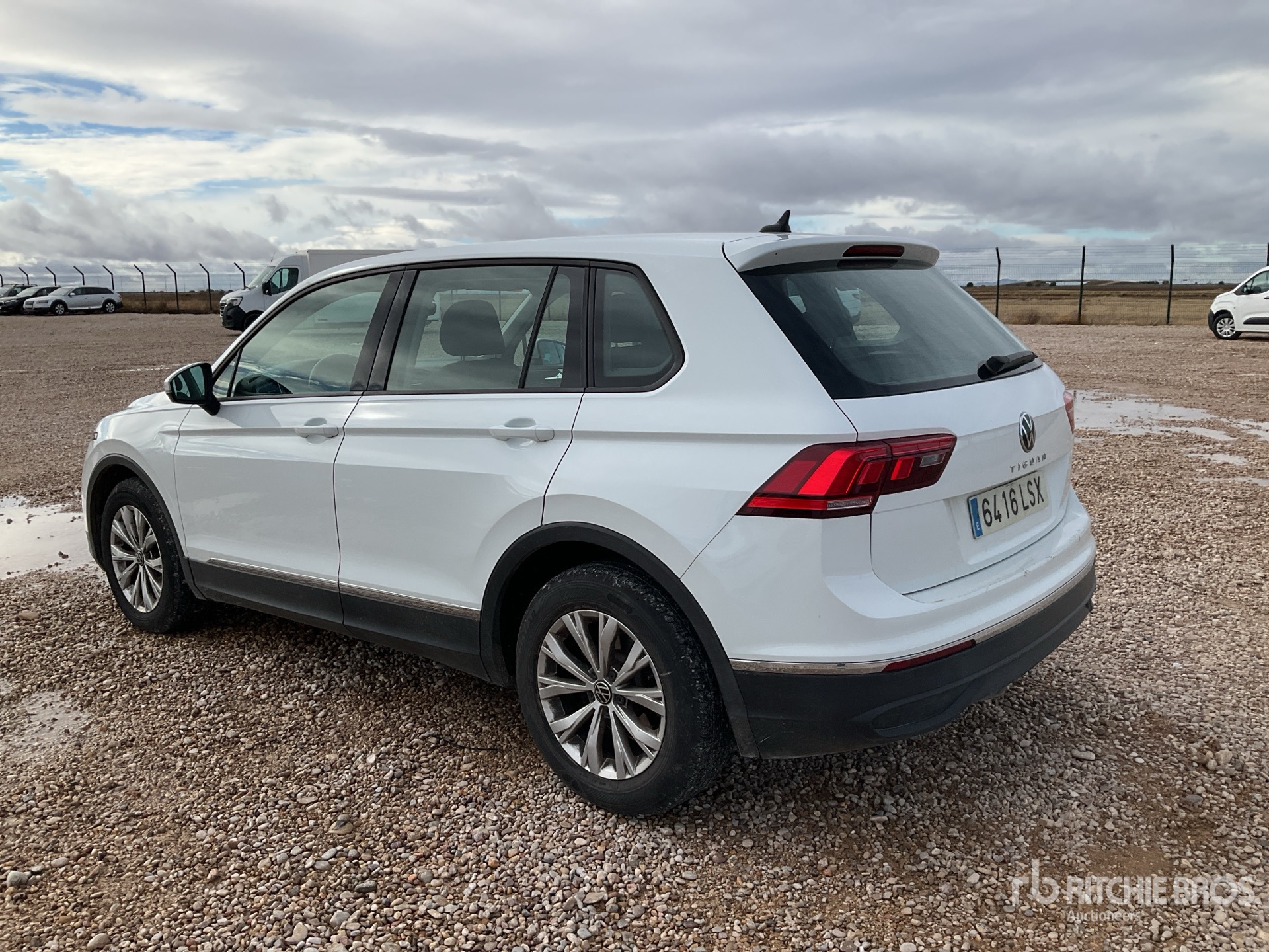 General Appearance with Picture, Left Rear Corner