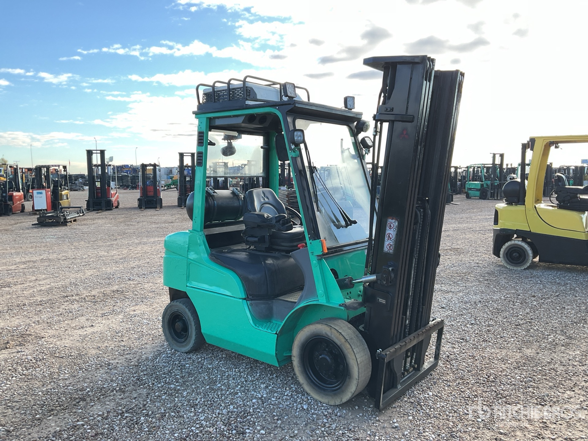 Aspect général with Image, coin avant droit