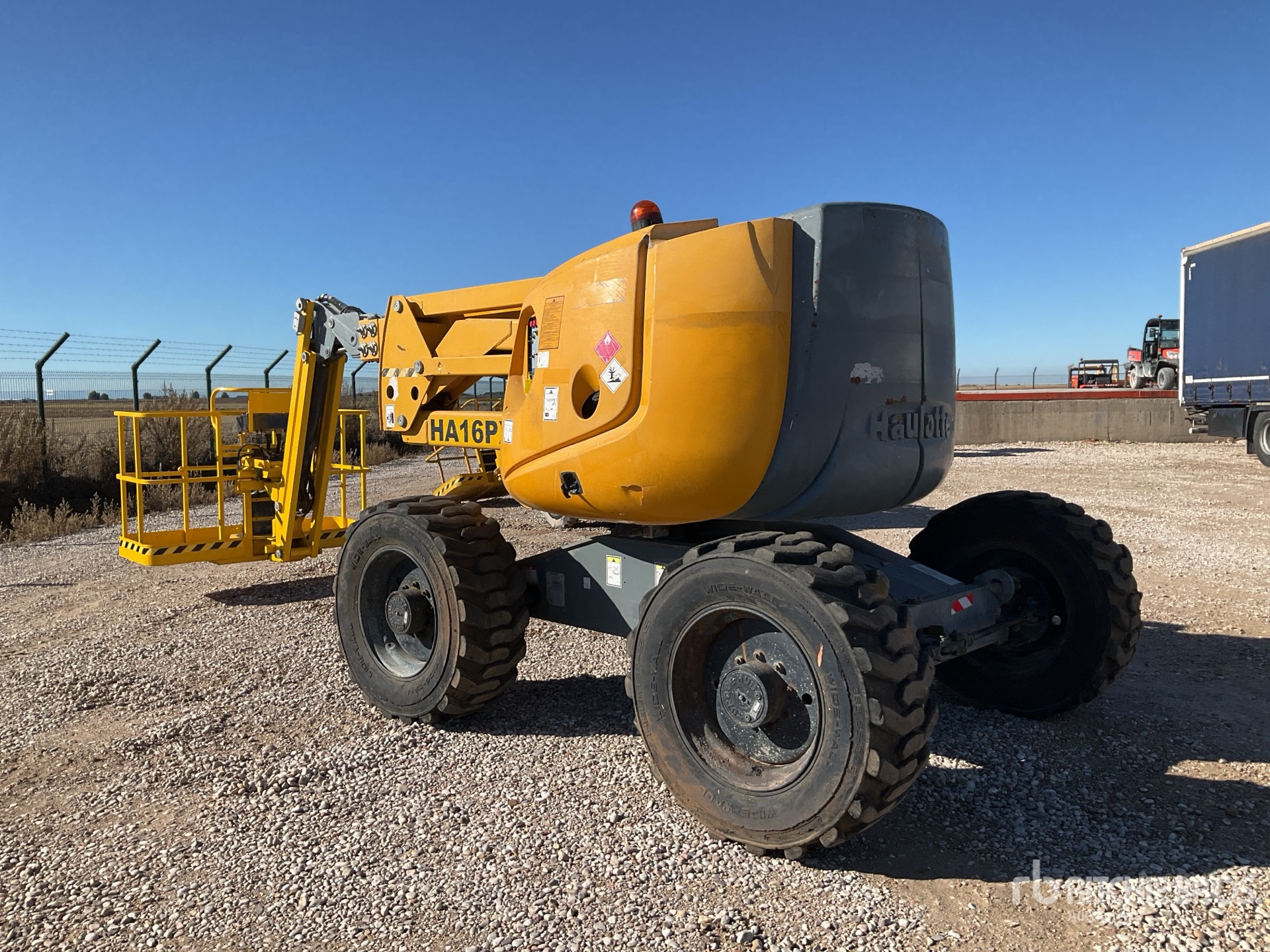 General Appearance with Picture, Right Front Corner