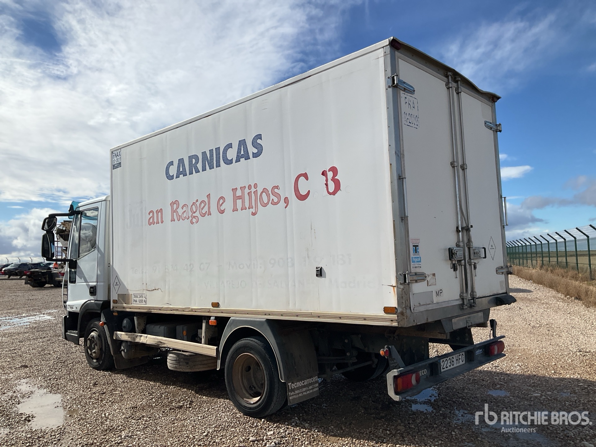 General Appearance with Bild, Ecke hinten links