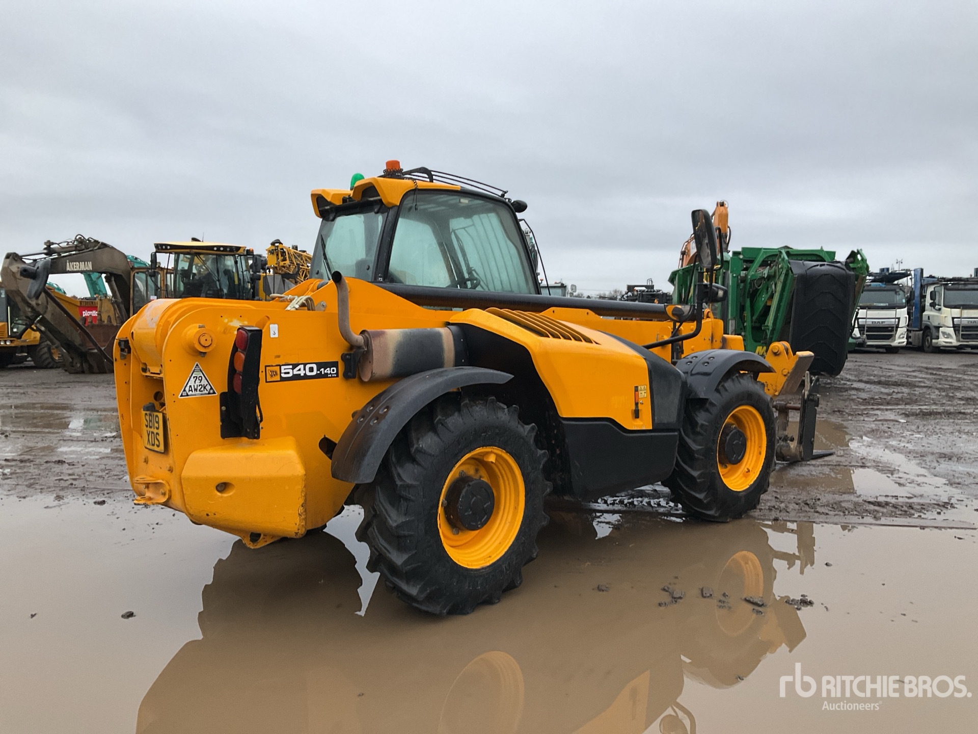 General Appearance with Picture, Right Rear Corner