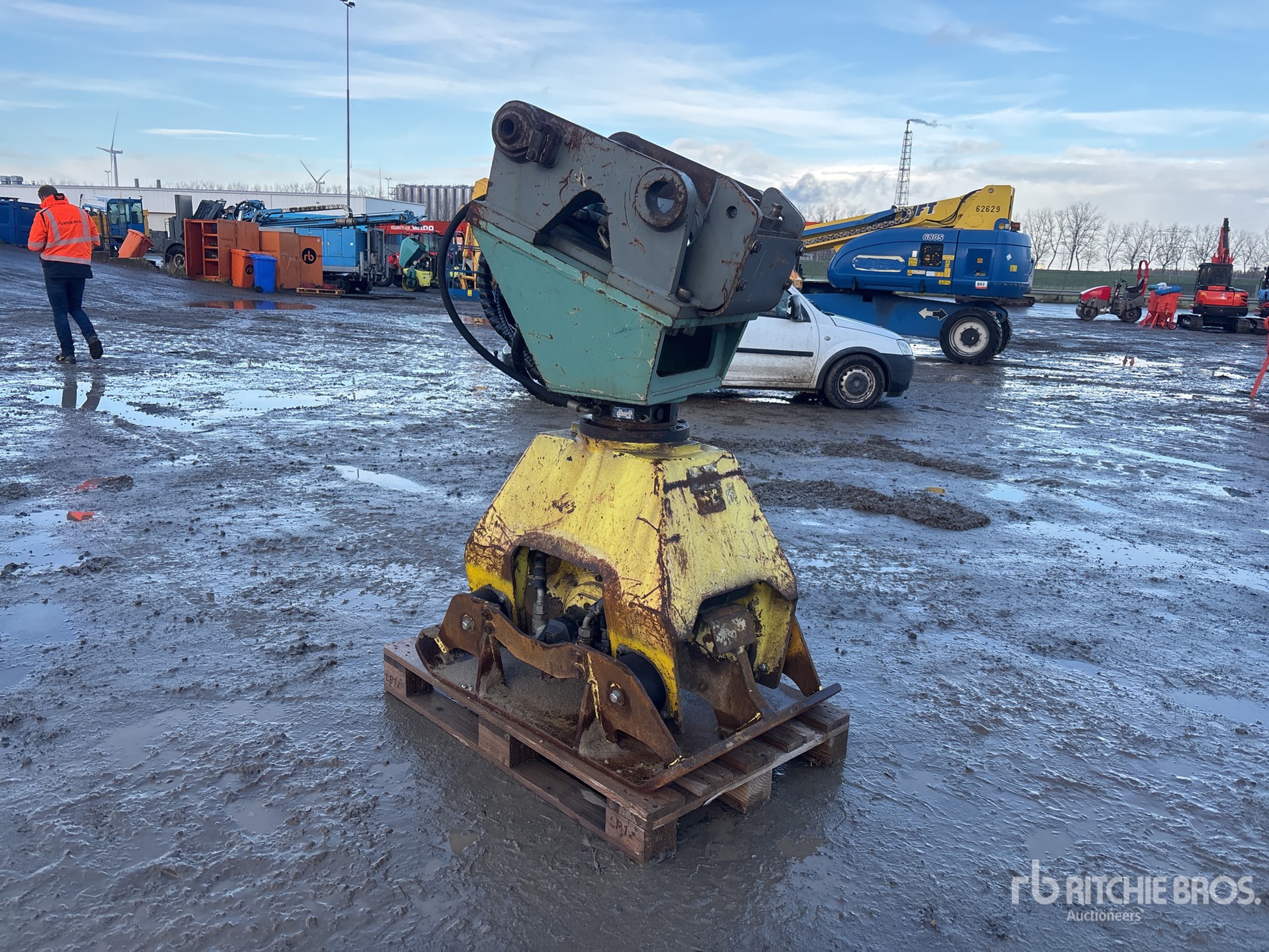 General Appearance with Imagen: esquina trasera izquierda