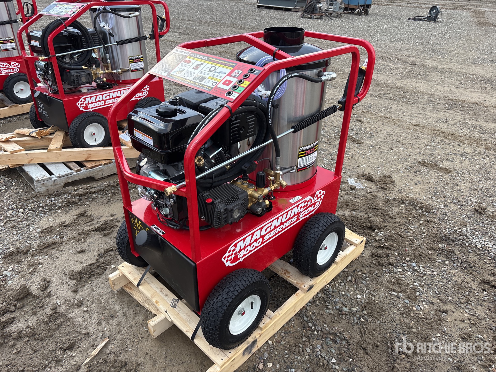 General Appearance with Featured Photo