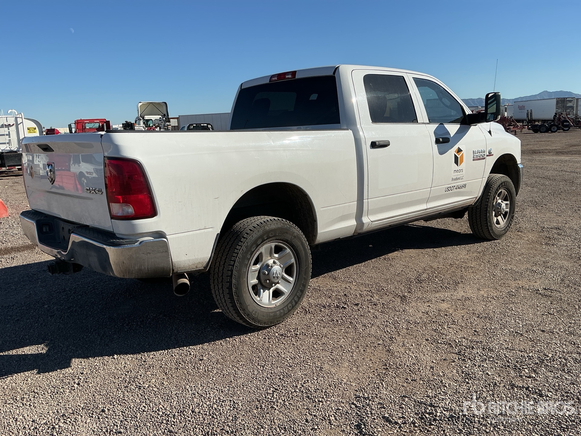 General Appearance with Picture, Right Rear Corner