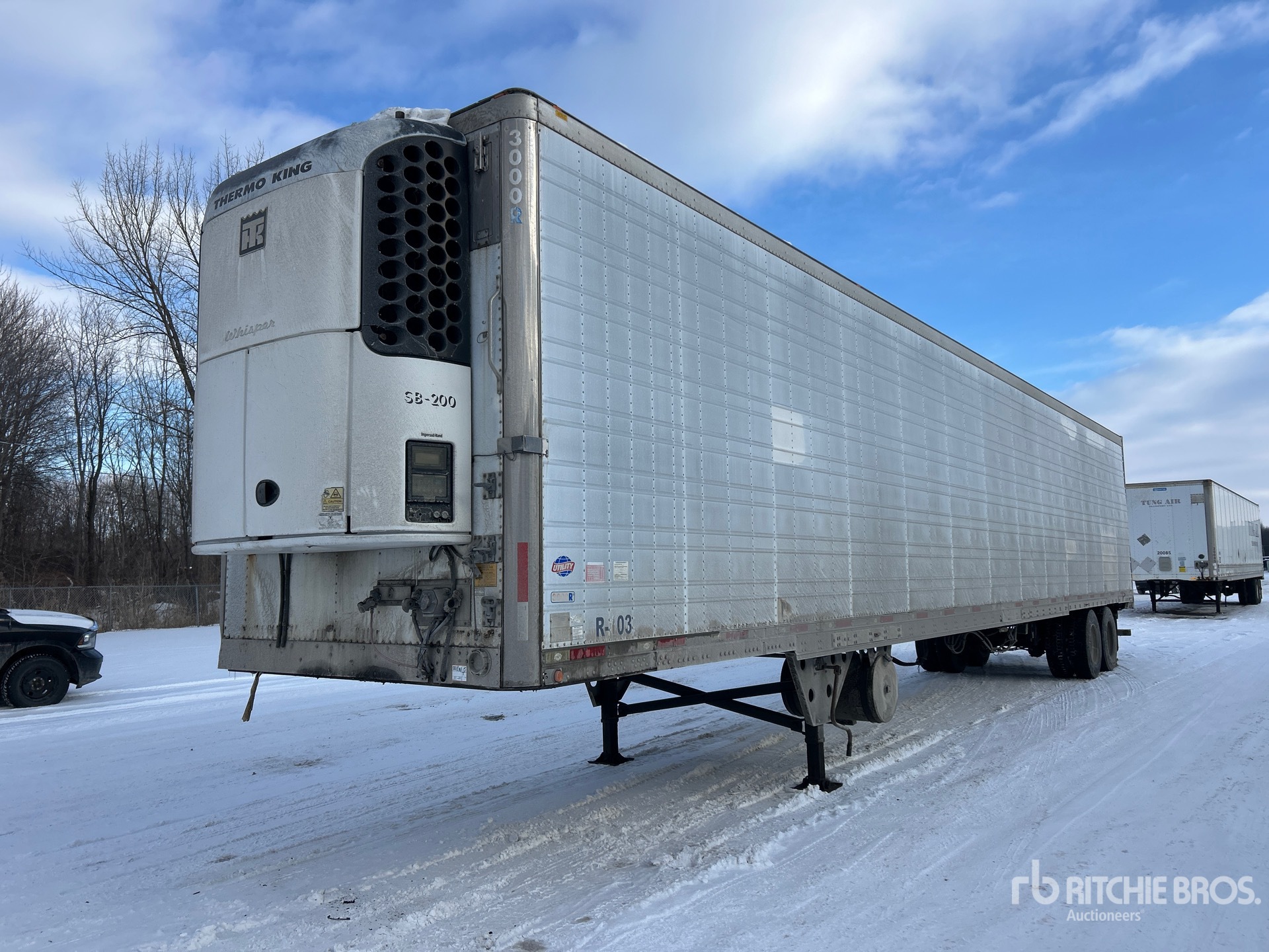 General Appearance with Bild, Ecke vorne links