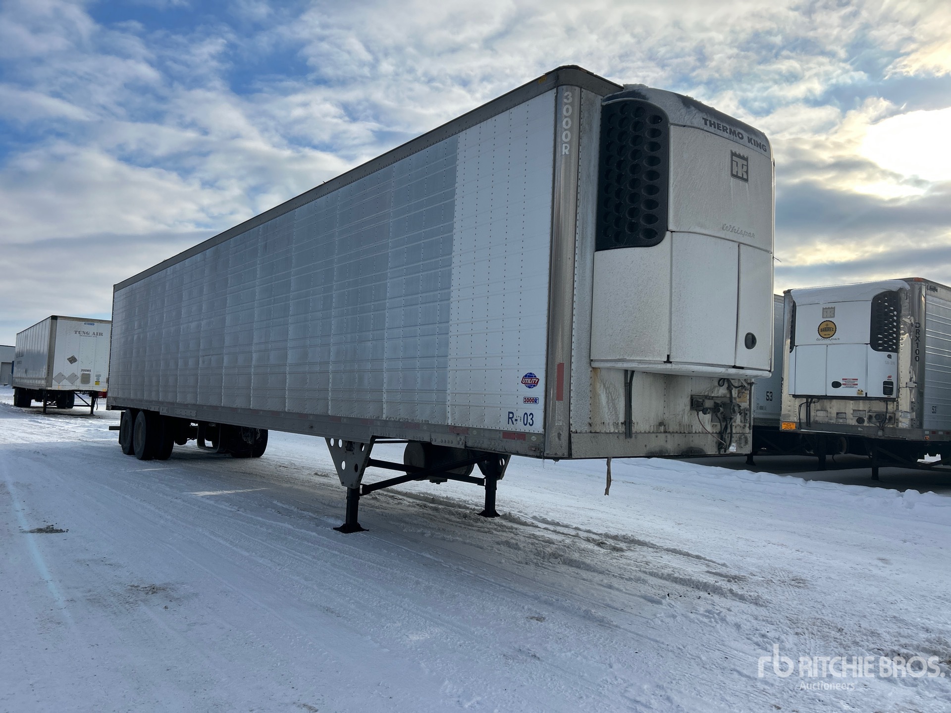 General Appearance with Bild, Ecke vorne rechts