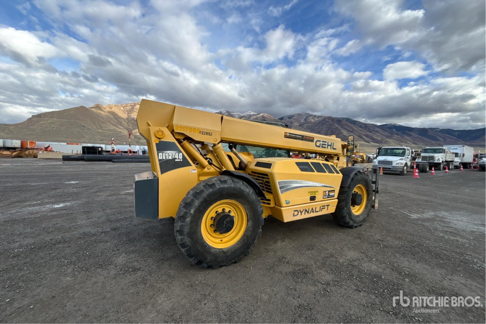 General Appearance with Imagen: esquina trasera derecha