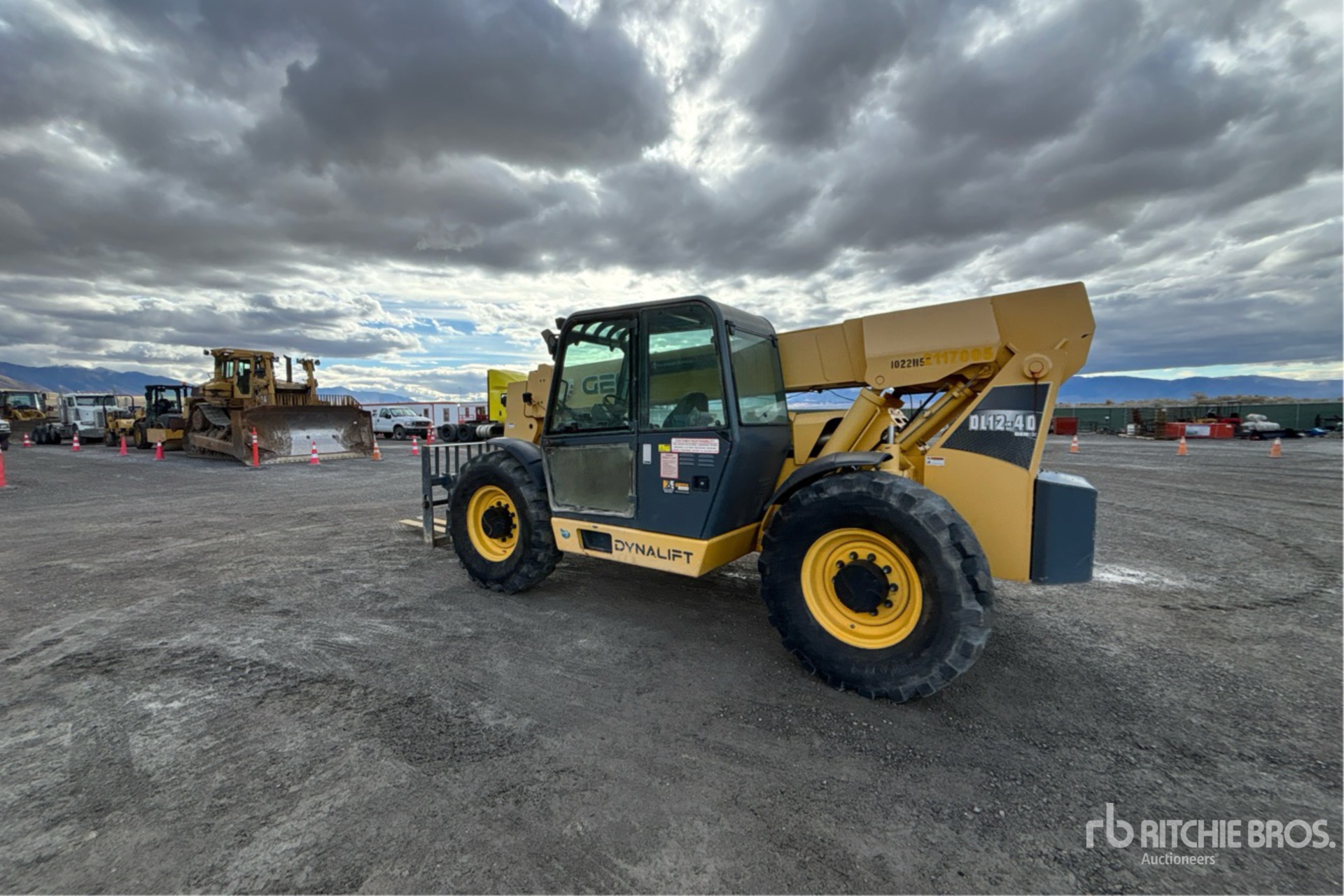 General Appearance with Imagen: esquina trasera izquierda