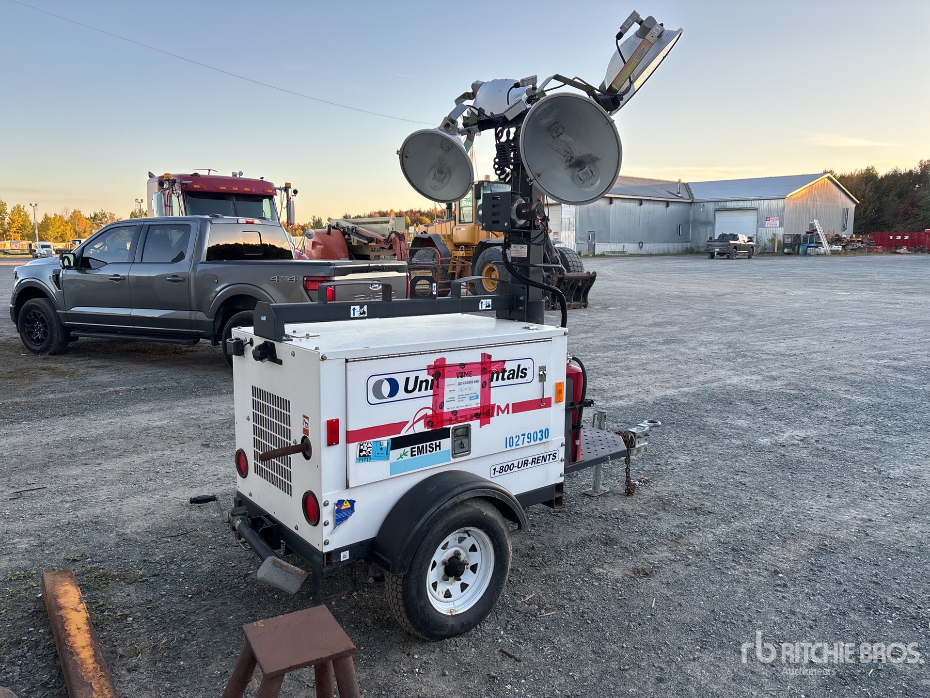 v2 Model Description - Light Tower with 