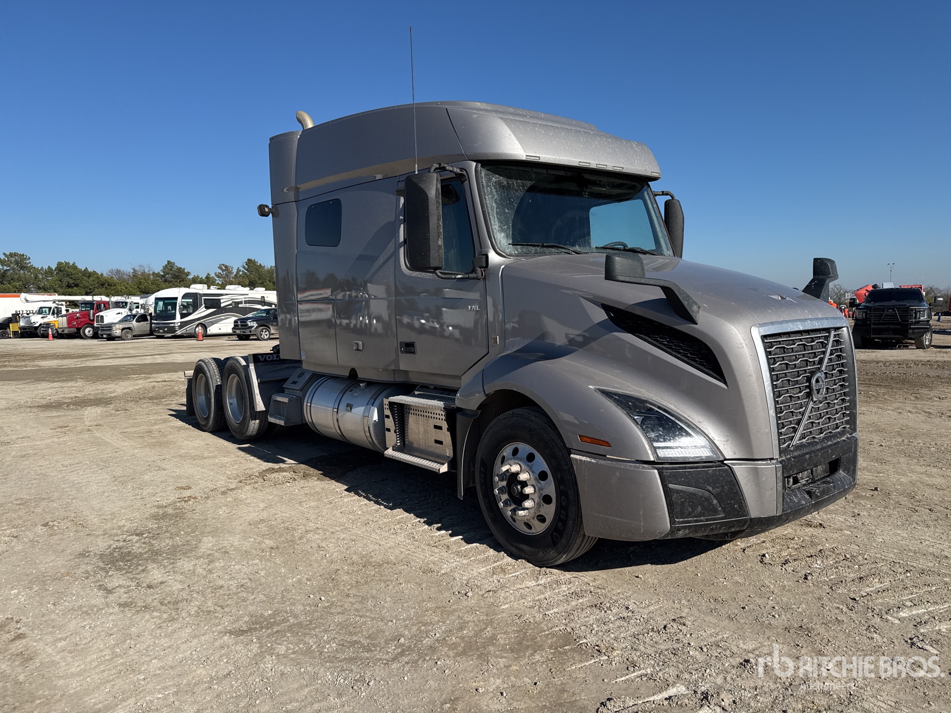 Aspect général with Image, coin avant droit