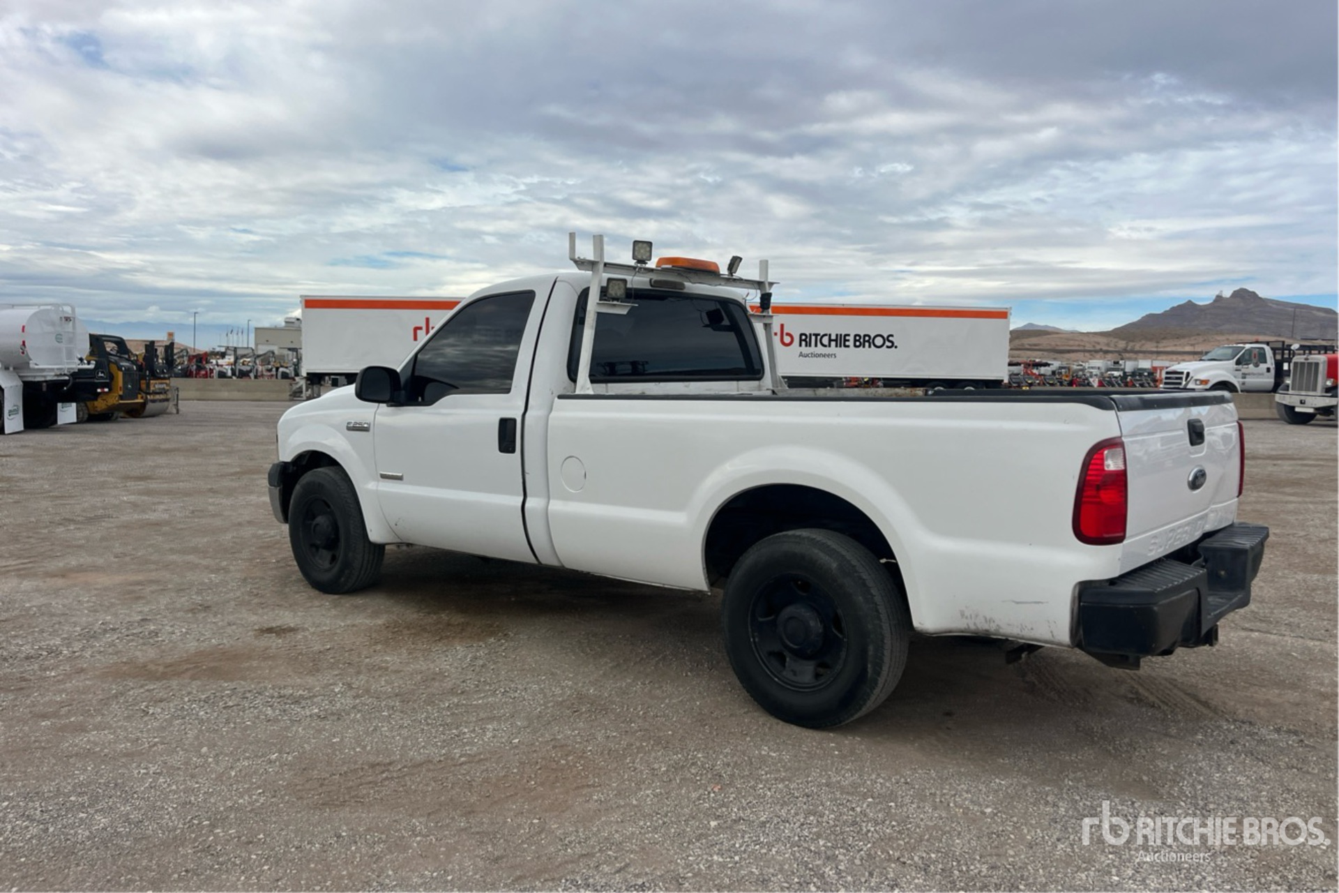 General Appearance with Zdjęcie, lewy dolny róg