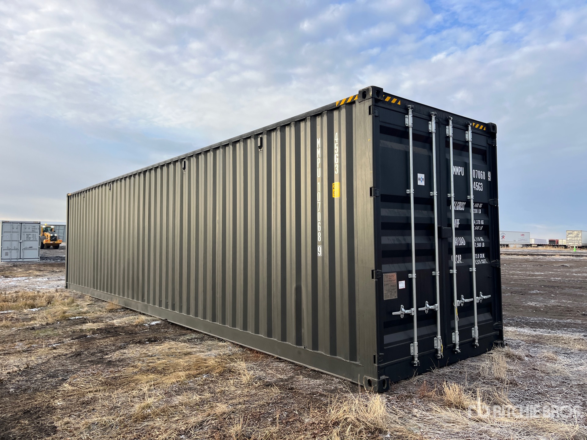 General Appearance with Picture, Right Front Corner