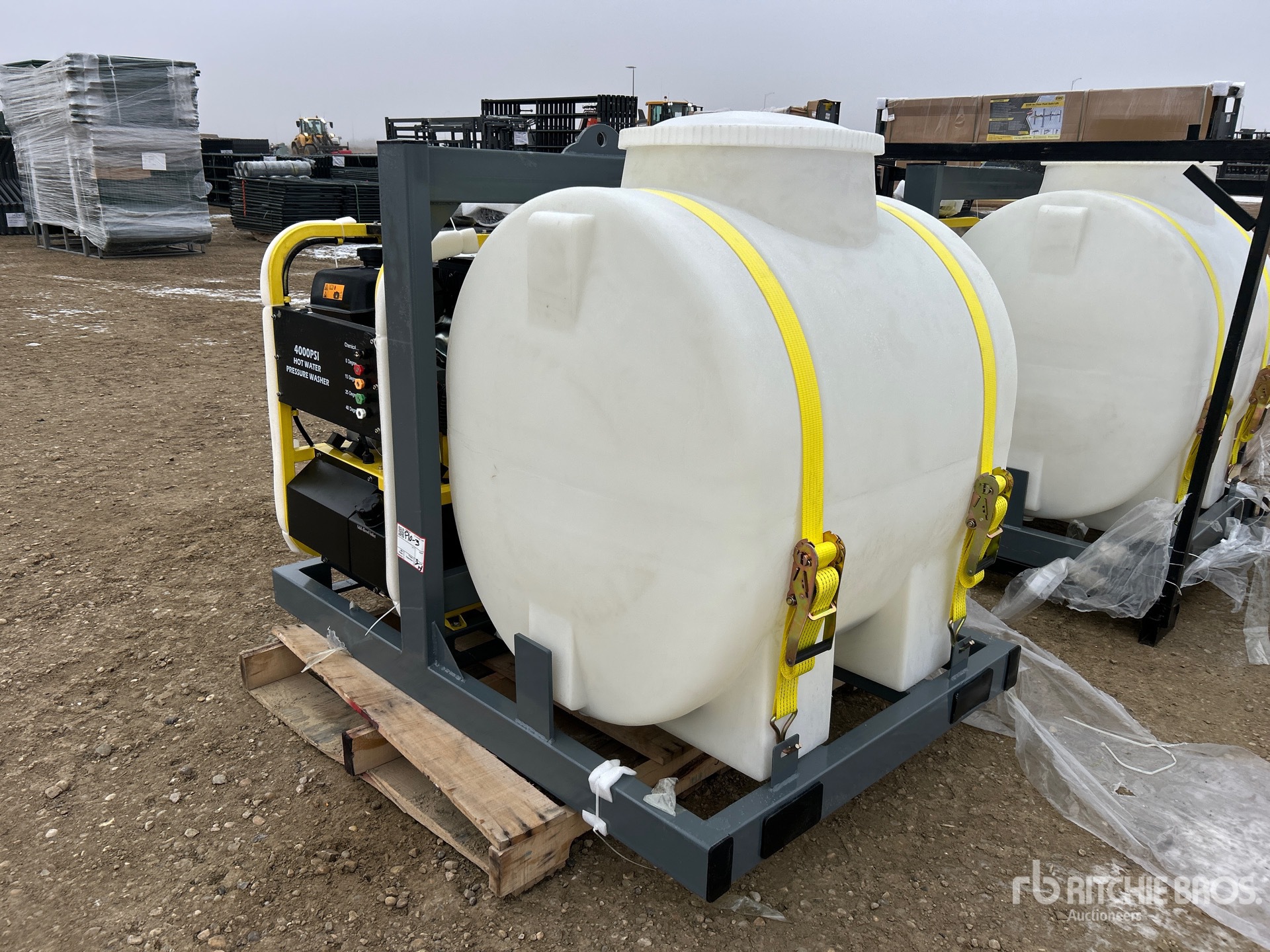 General Appearance with Bild, Ecke hinten links