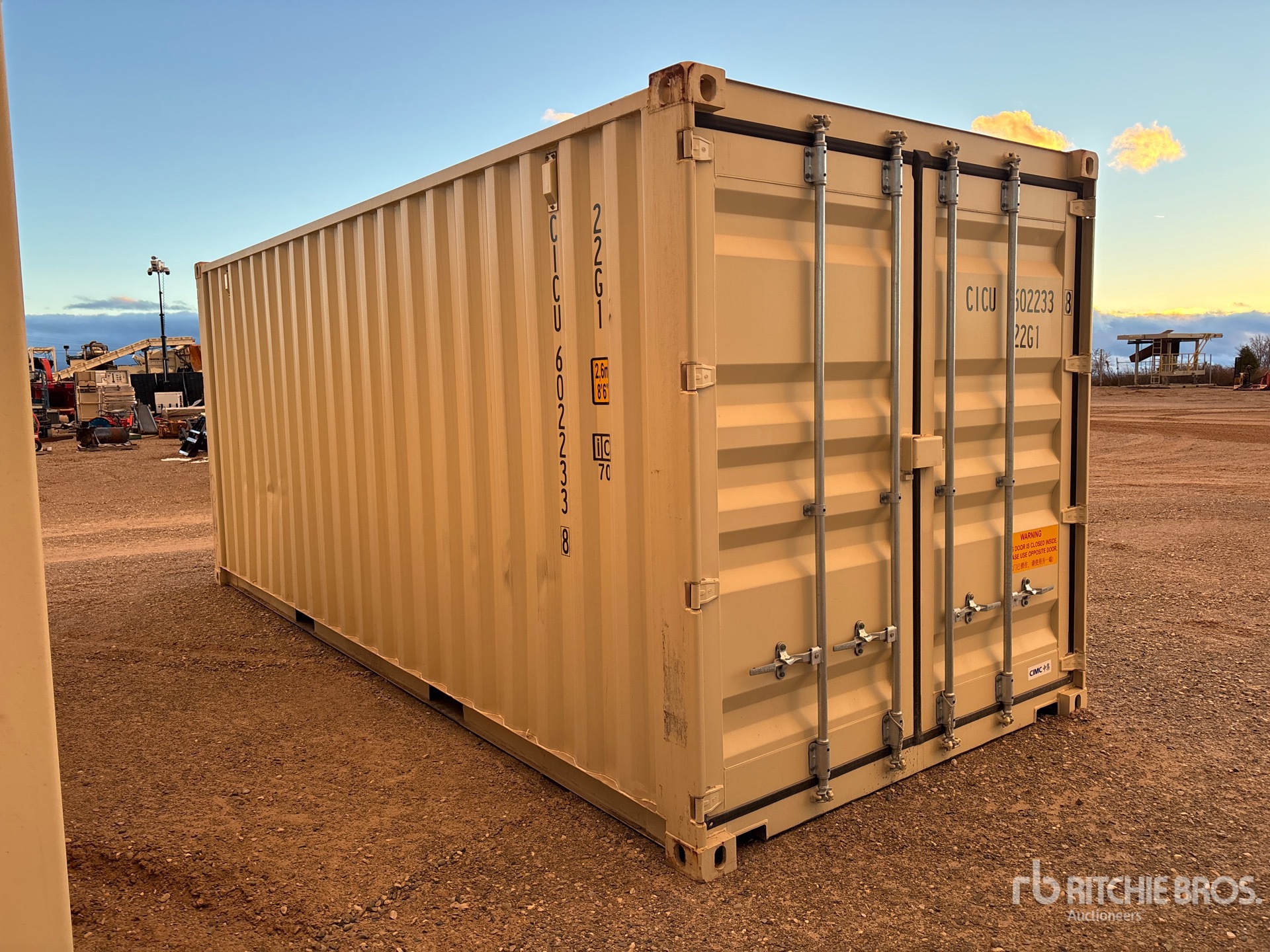 General Appearance with Picture, Right Front Corner