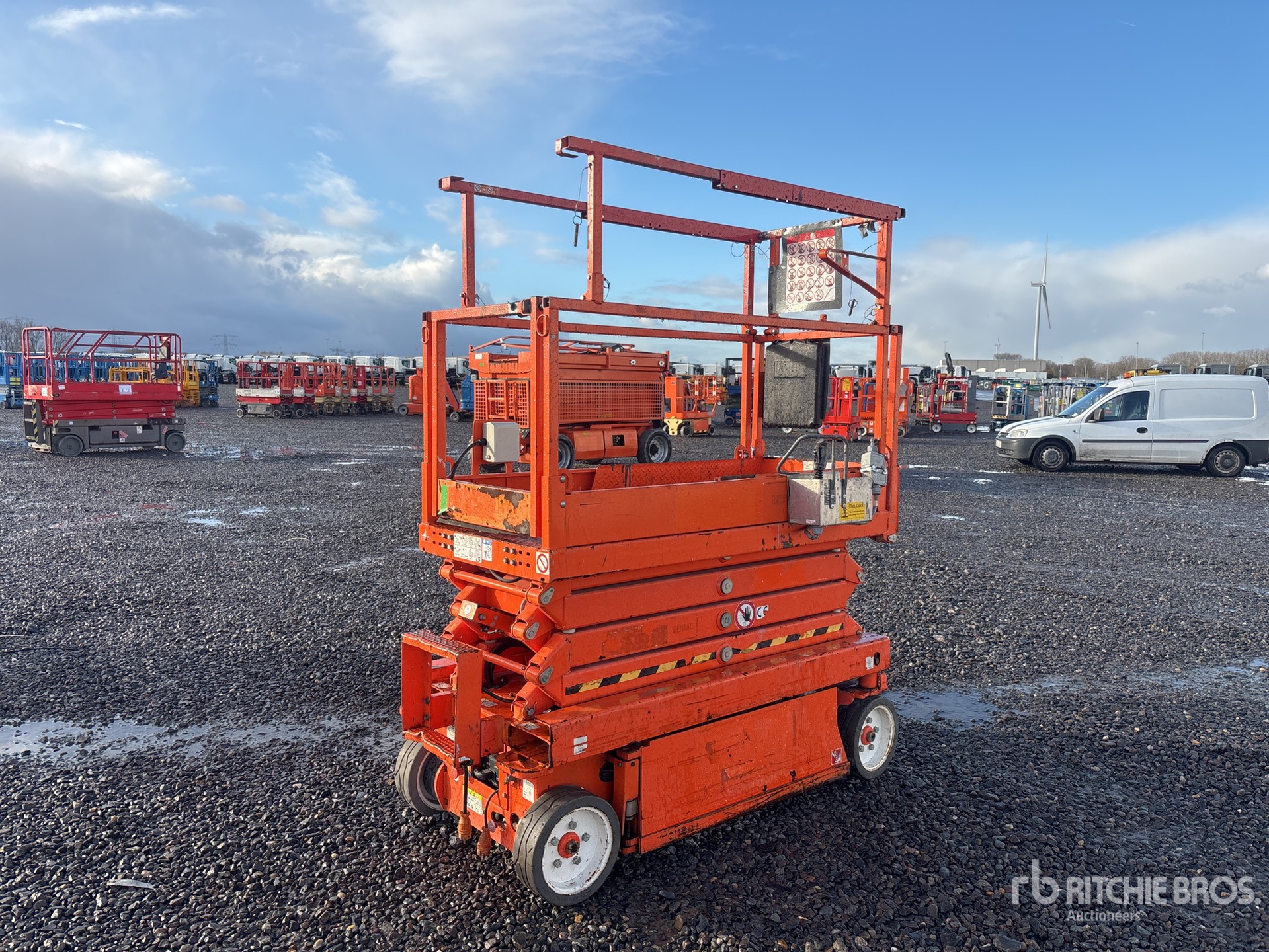 General Appearance with Picture, Left Front Corner