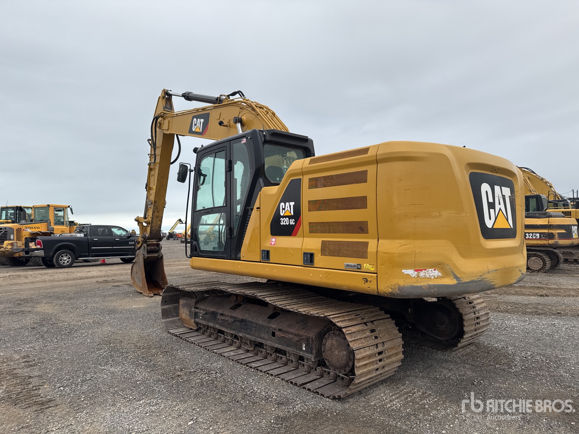 General Appearance with Bild, Ecke hinten links