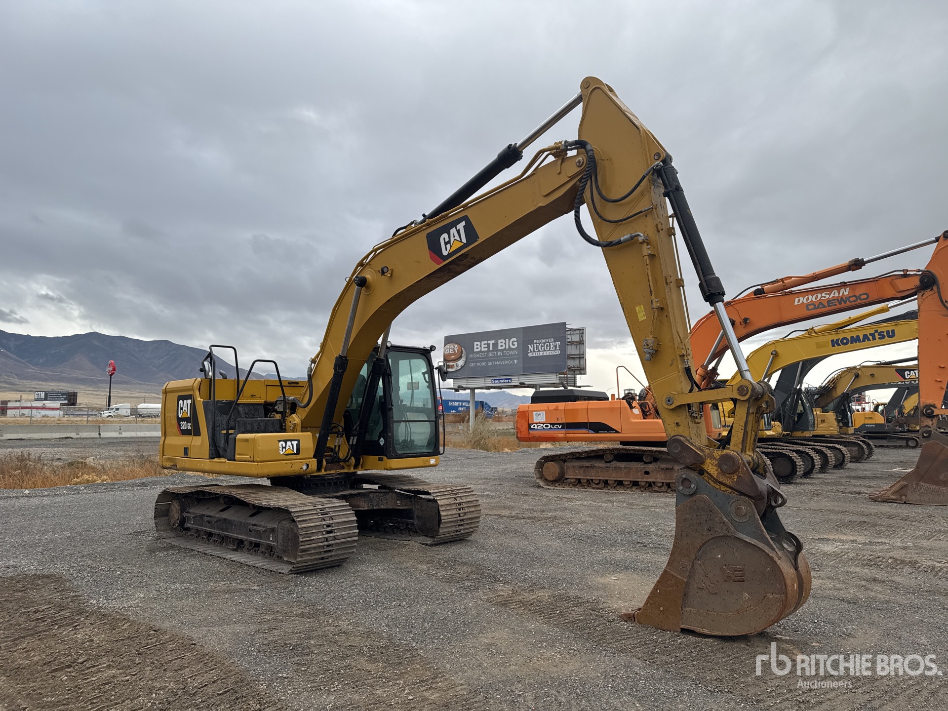 General Appearance with Bild, Ecke vorne rechts