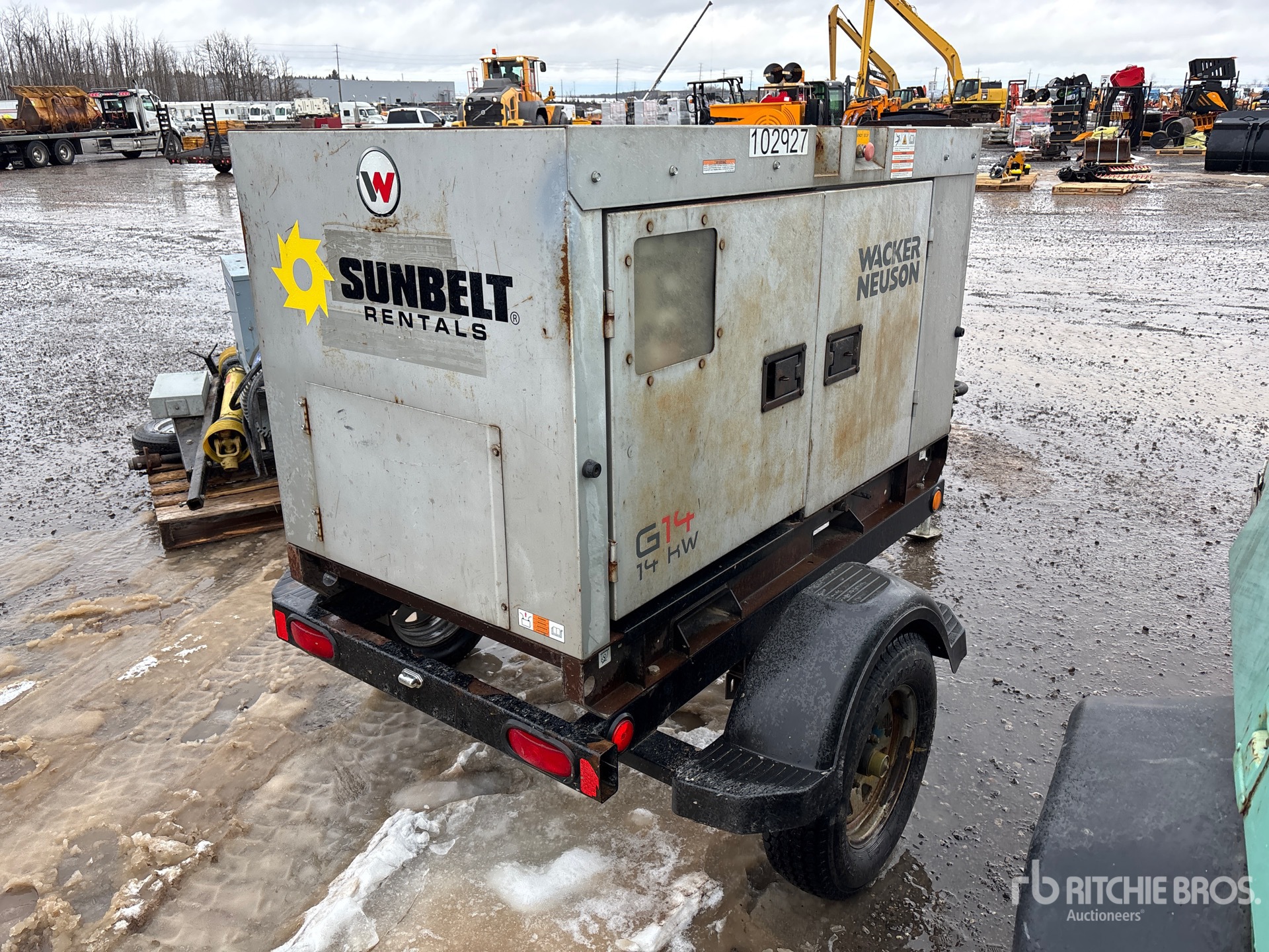 General Appearance with Bild, Ecke hinten rechts