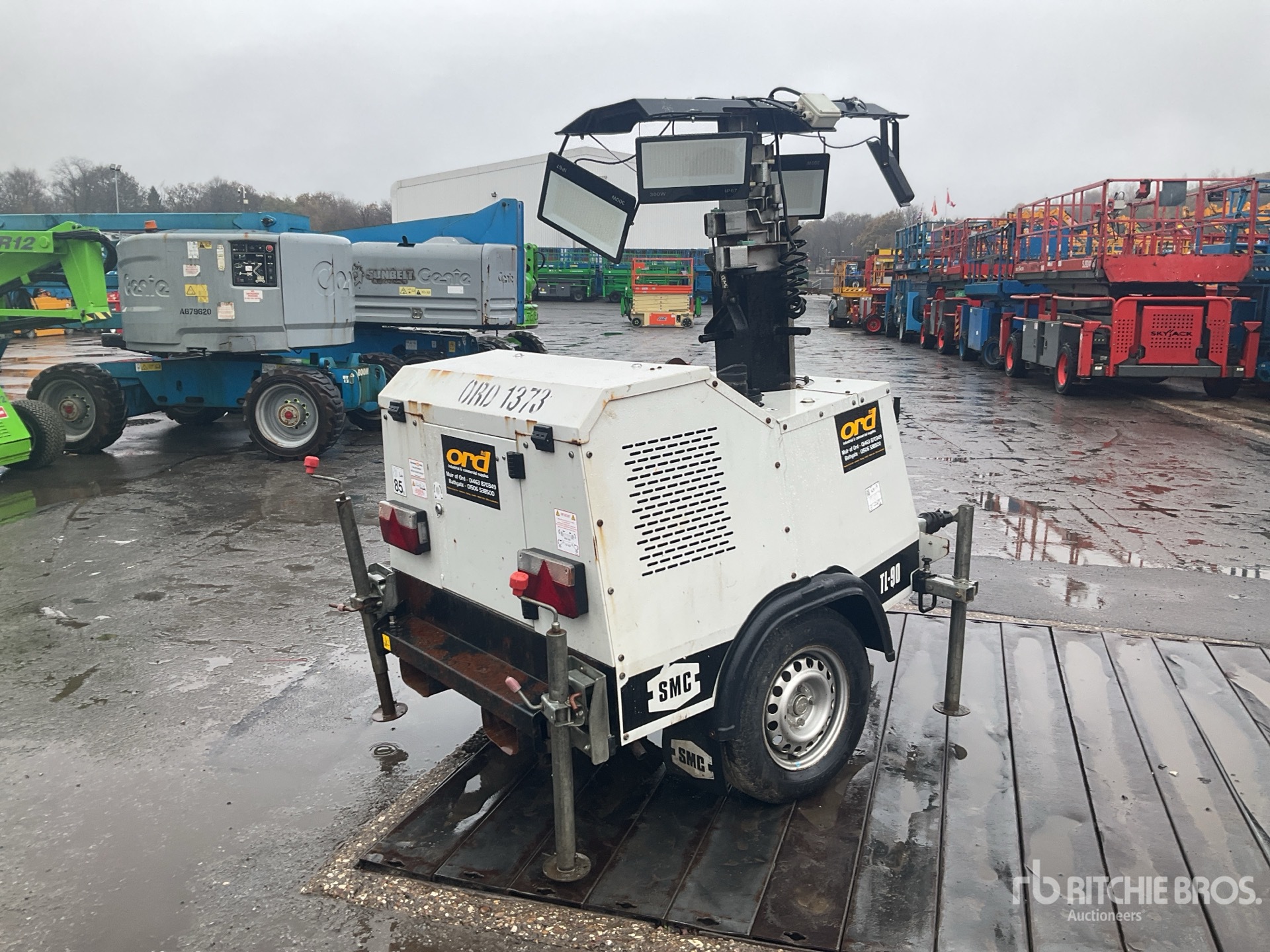 General Appearance with Picture, Right Rear Corner