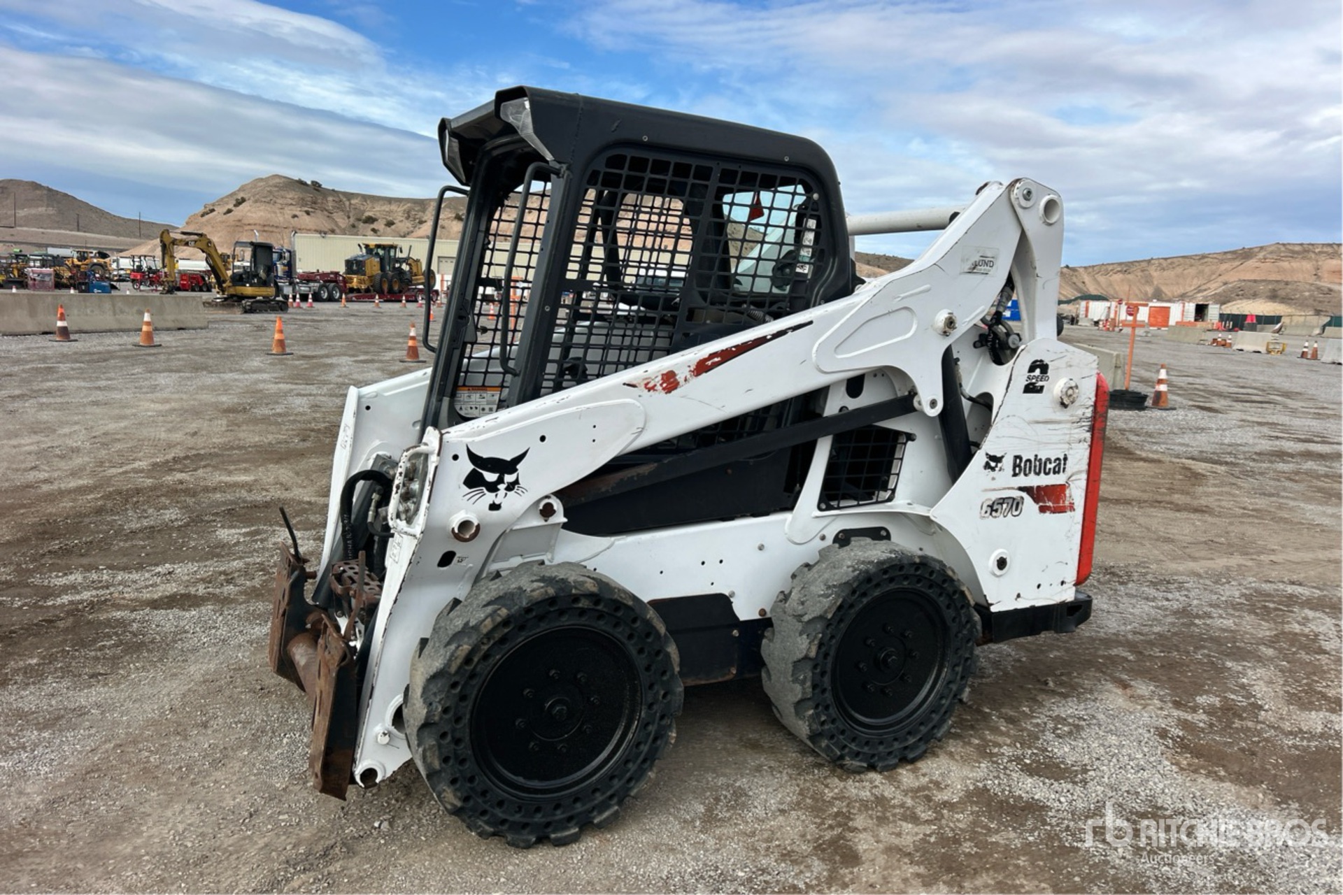 General Appearance with Picture, Left Front Corner